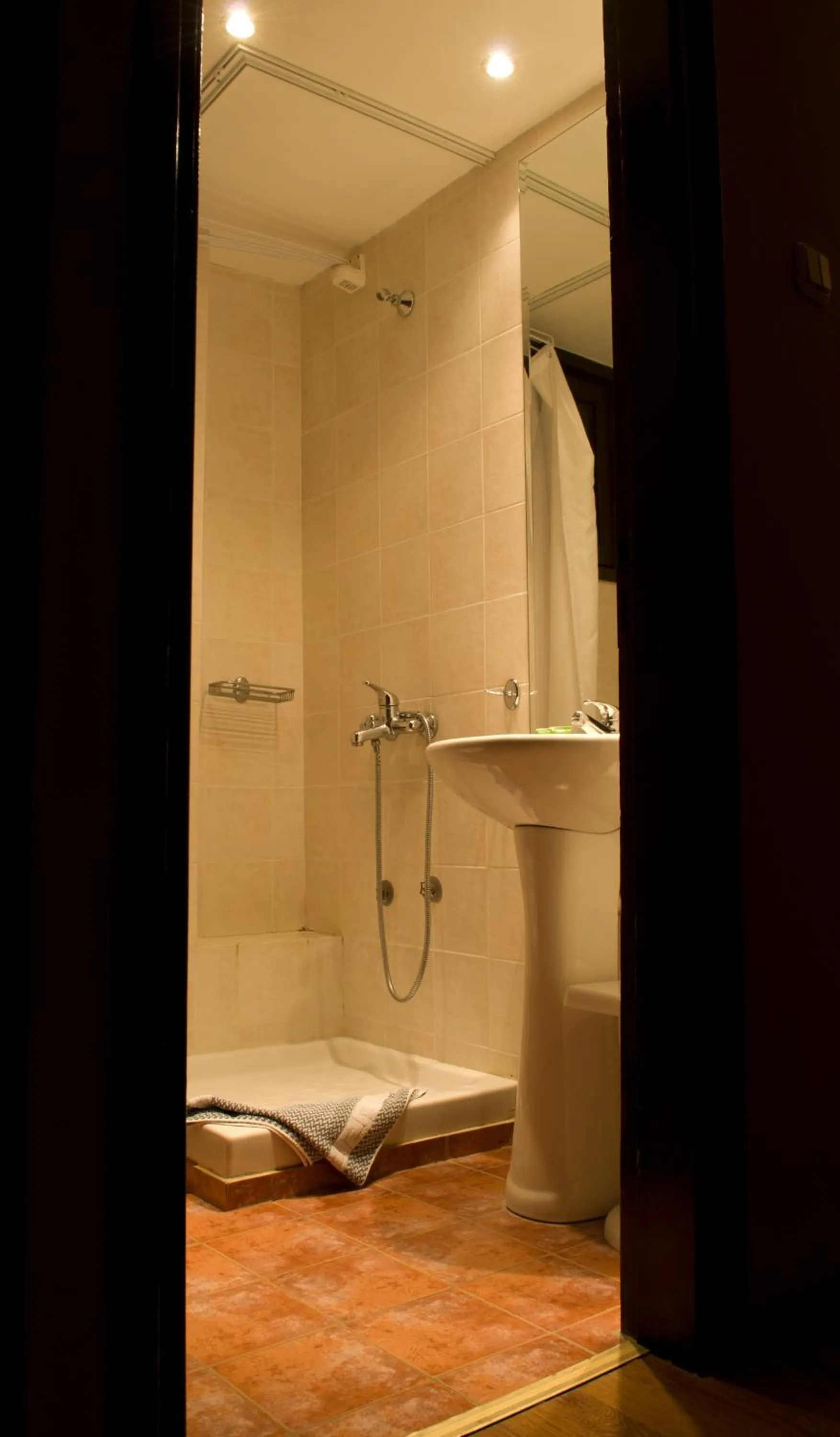 Bathroom in Alkistis Hotel