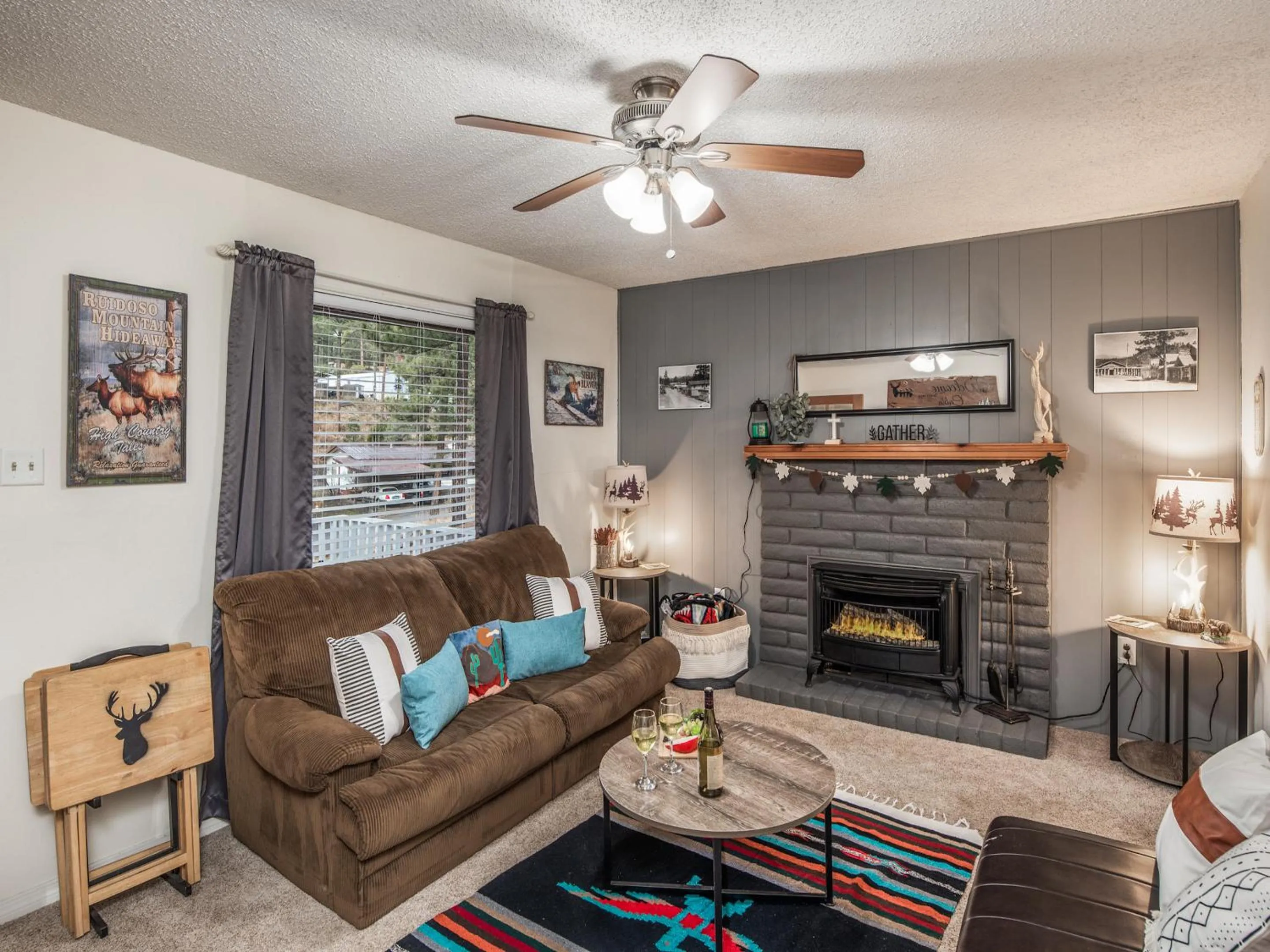 Property building in The Elk Meadow Cozy Cabin