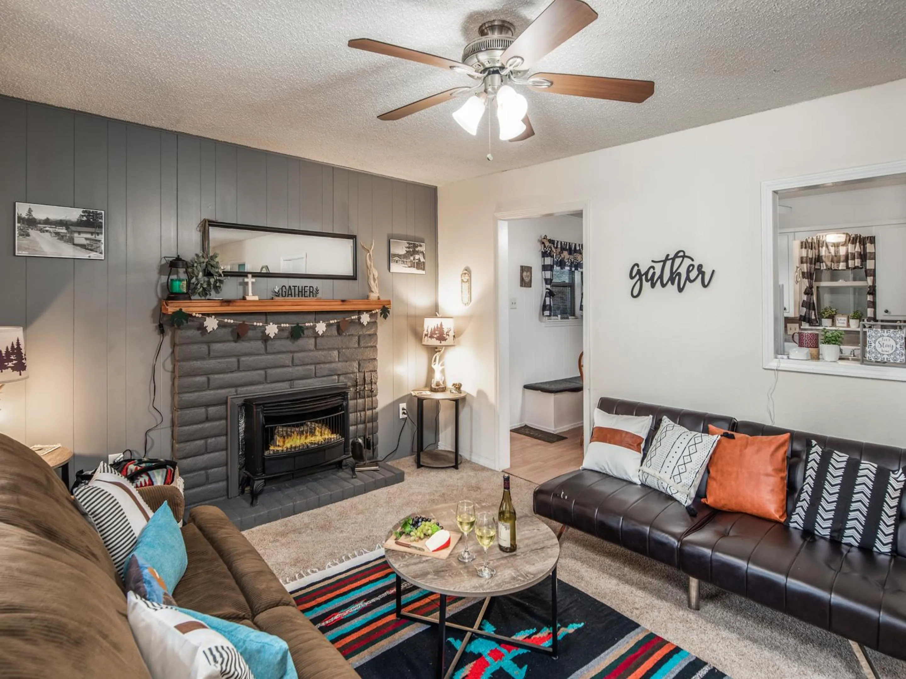 Property building in The Elk Meadow Cozy Cabin