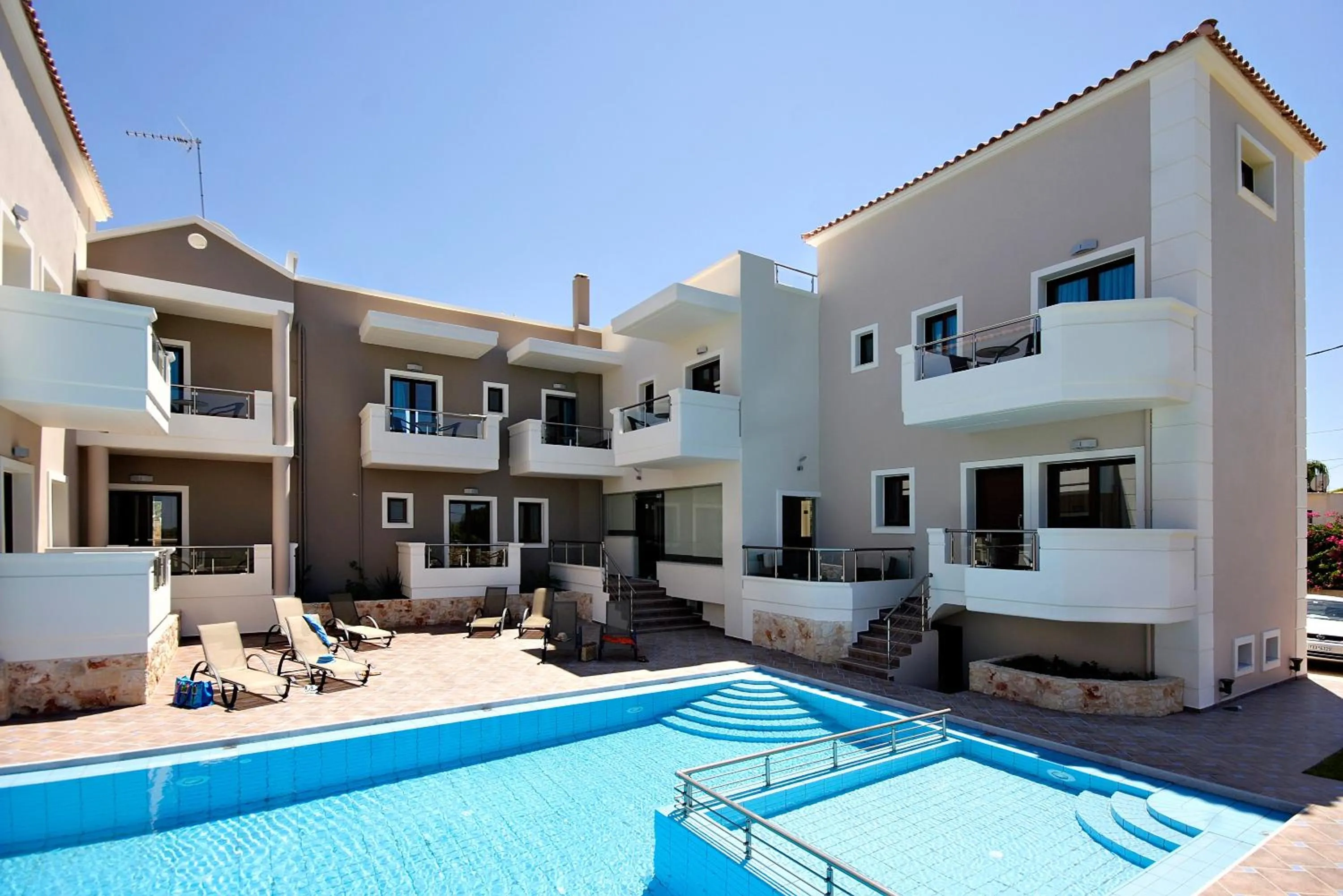 Swimming pool in Theros Hotel