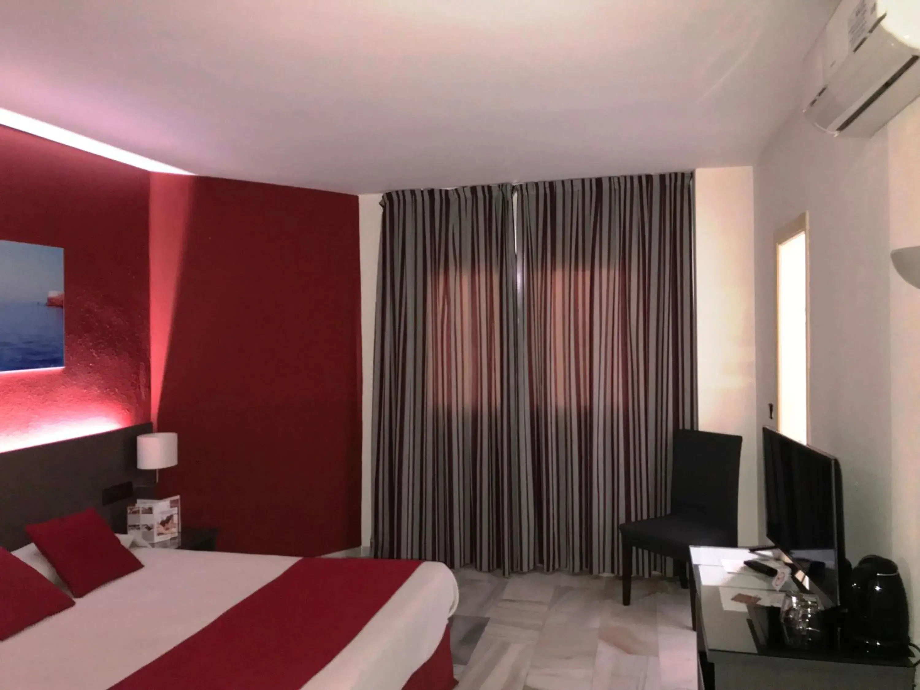 Economy Double Room with Spa Access in Hotel Nerja Club by Dorobe Economy Double Room with Spa Access in Hotel Nerja Club by Dorobe