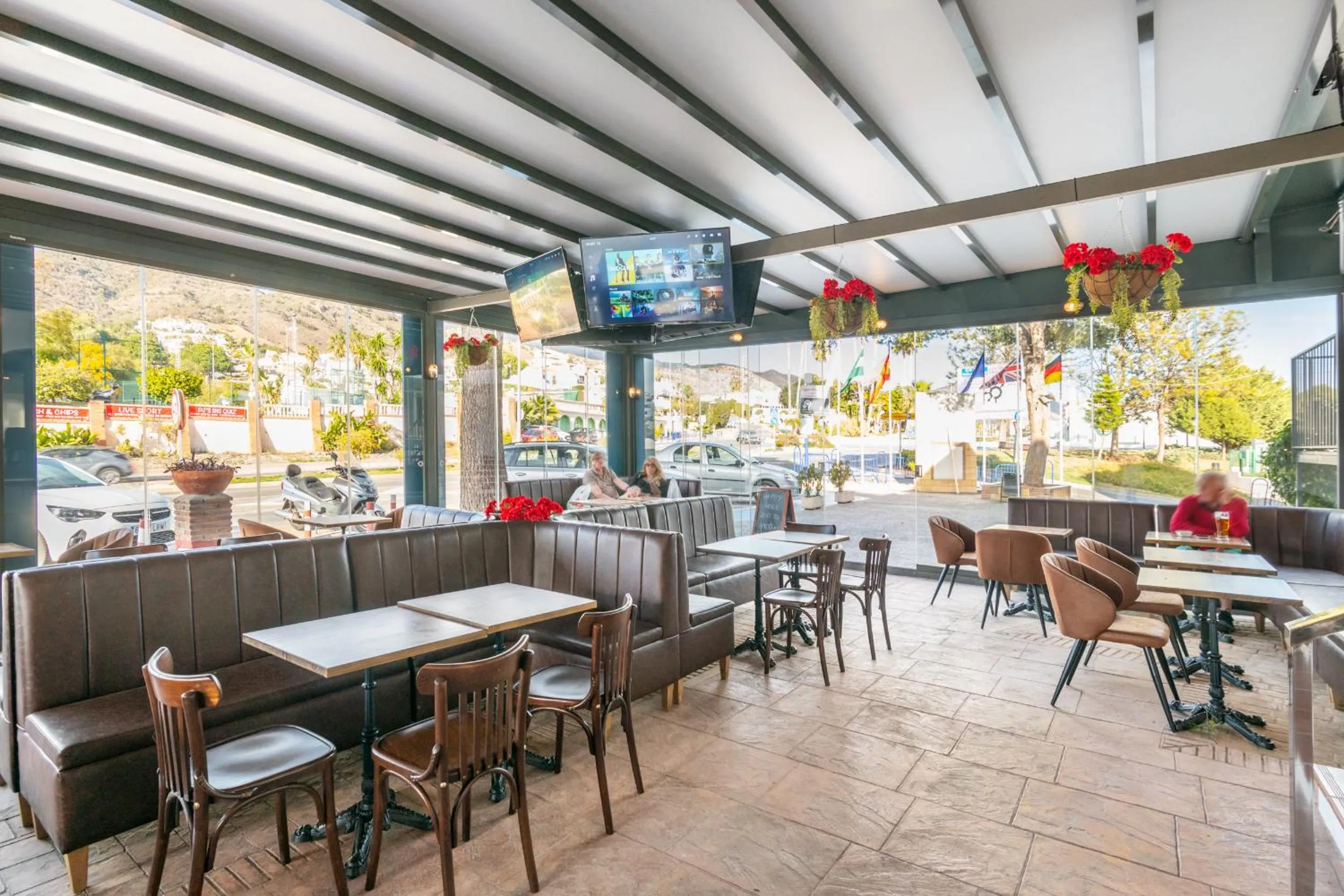 Restaurant/places to eat in Hotel Nerja Club by Dorobe