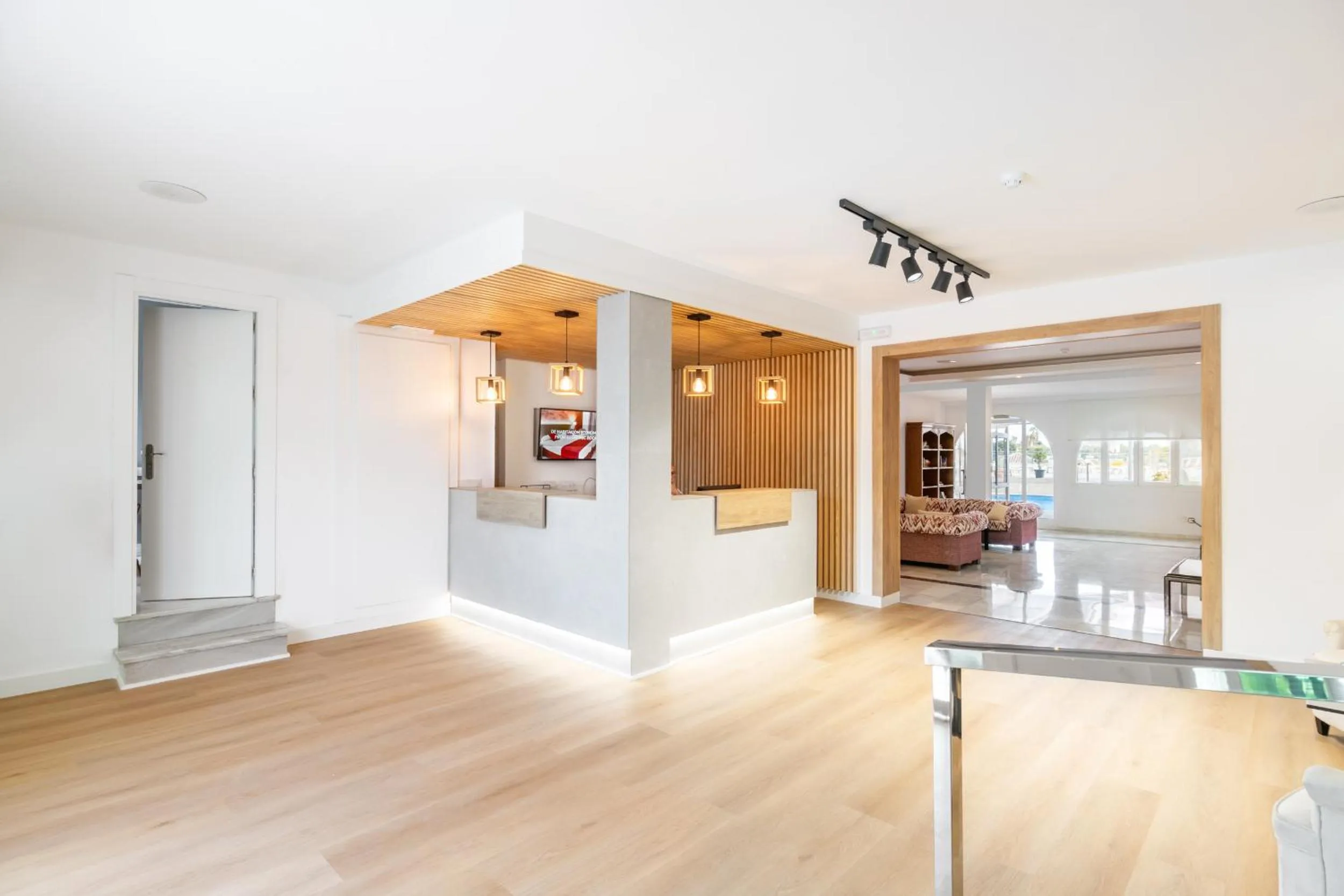 Lobby or reception in Hotel Nerja Club by Dorobe