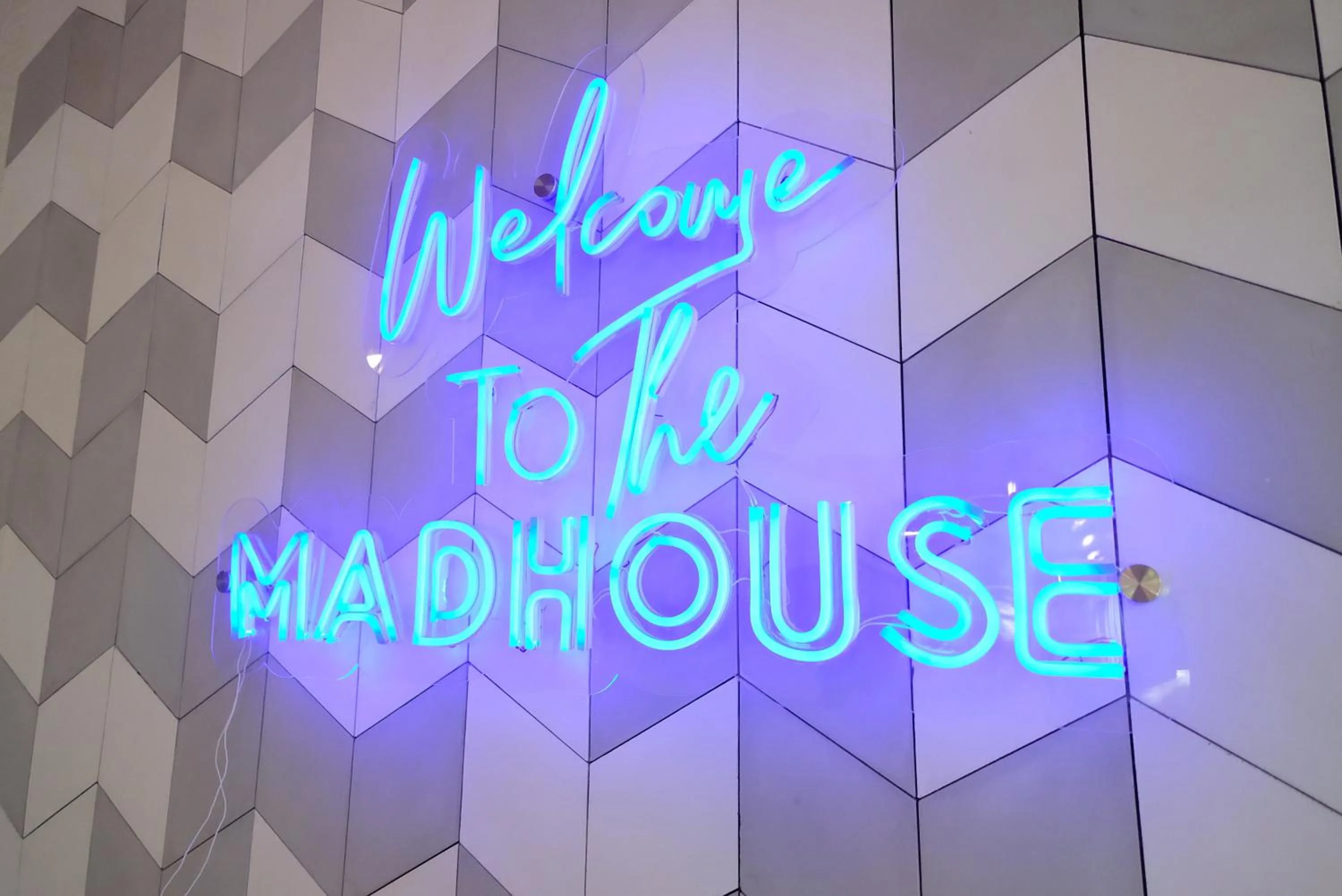 Property building in Mad Monkey Dumaguete