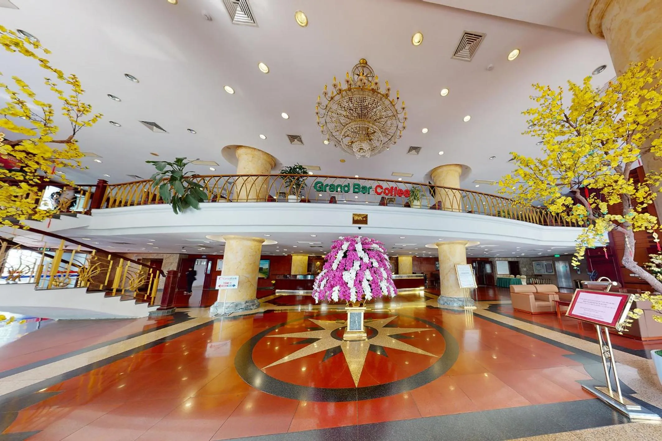 Lobby or reception in Sao Mai Hotel