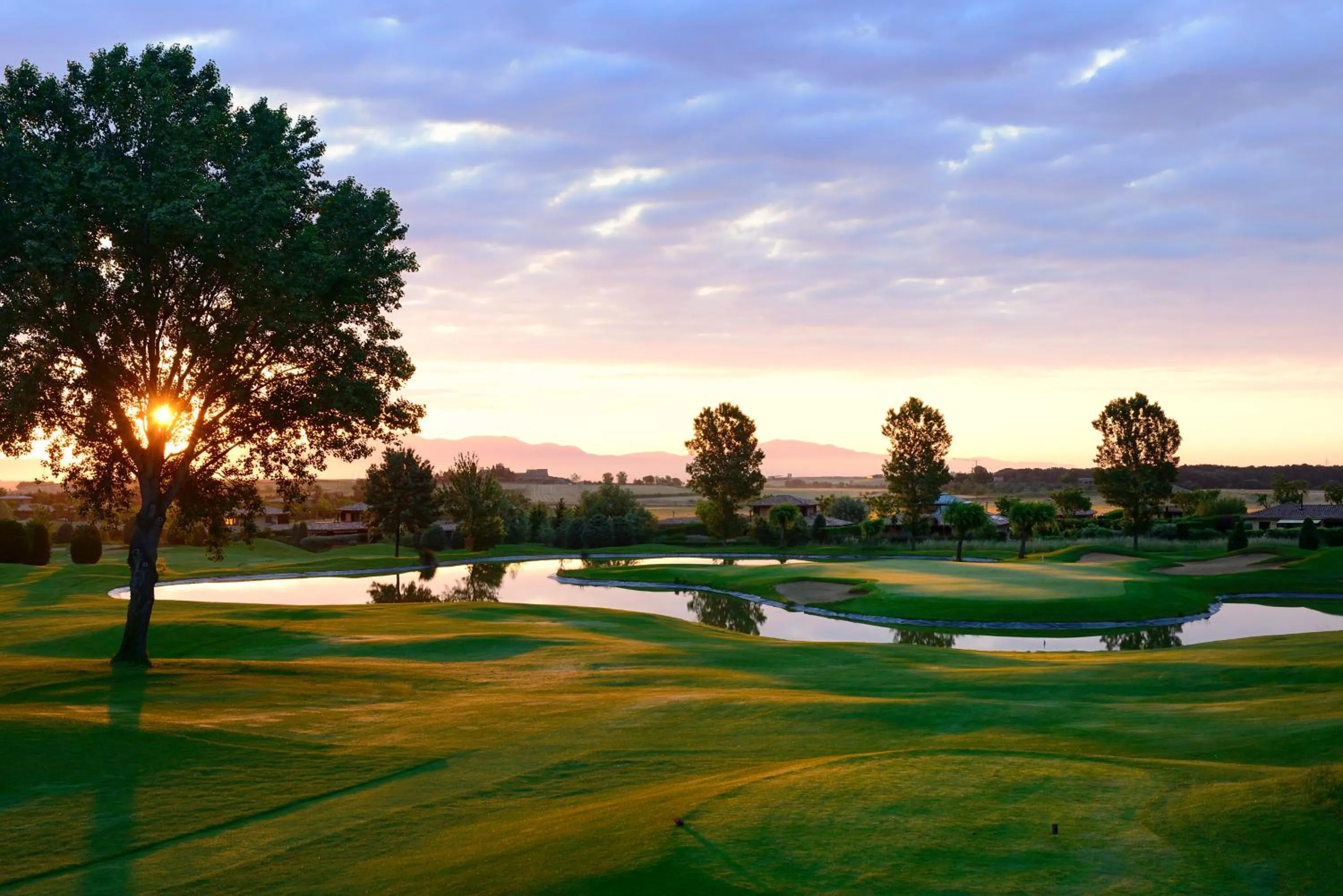 Golfcourse in Apartahotel Suites Vila Birdie