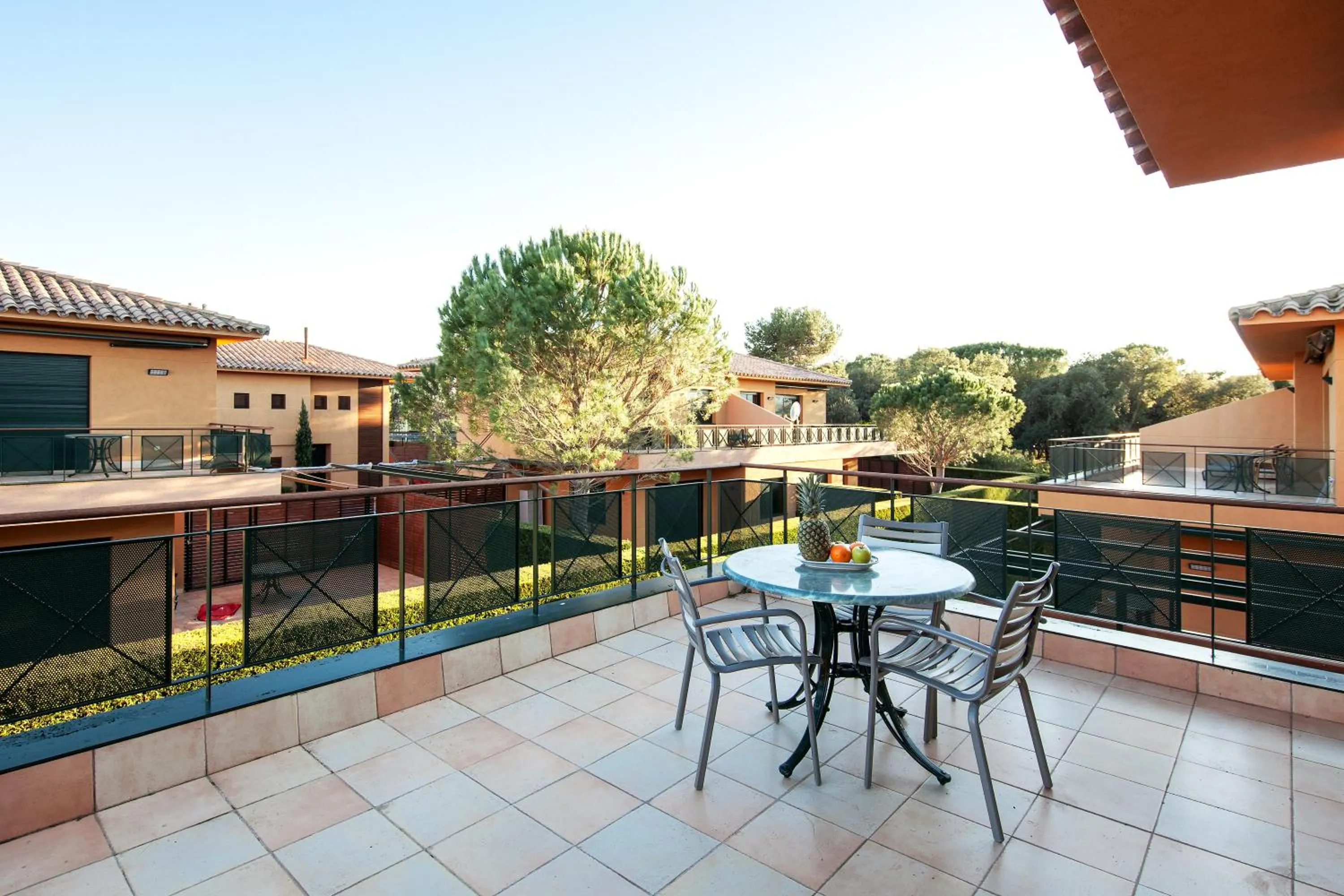 Balcony/Terrace in Apartahotel Suites Vila Birdie