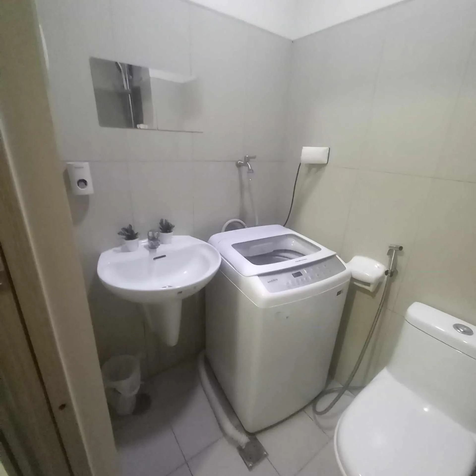 SMDC Breeze Residences