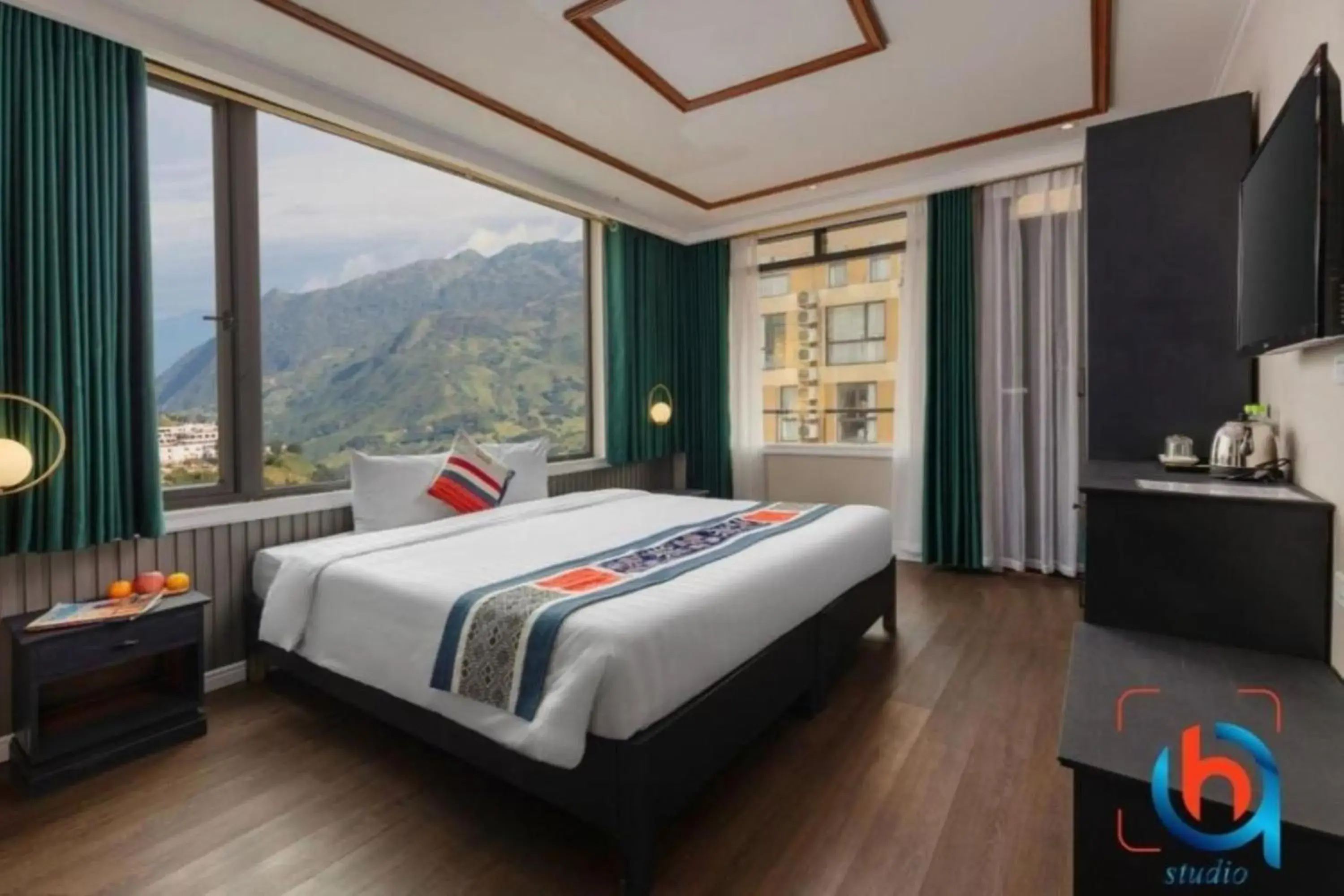 Double or Twin Room with Mountain View in Swan Sapa Hotel Double or Twin Room with Mountain View in Swan Sapa Hotel