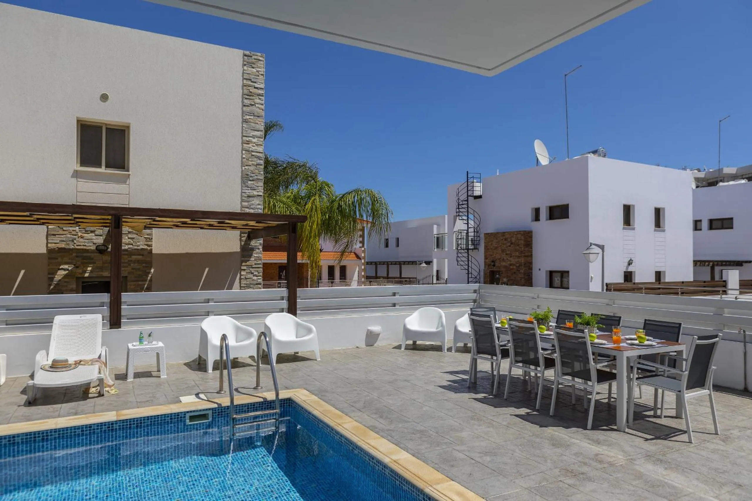 Swimming pool in Protaras Sunrise Beach Villa 2