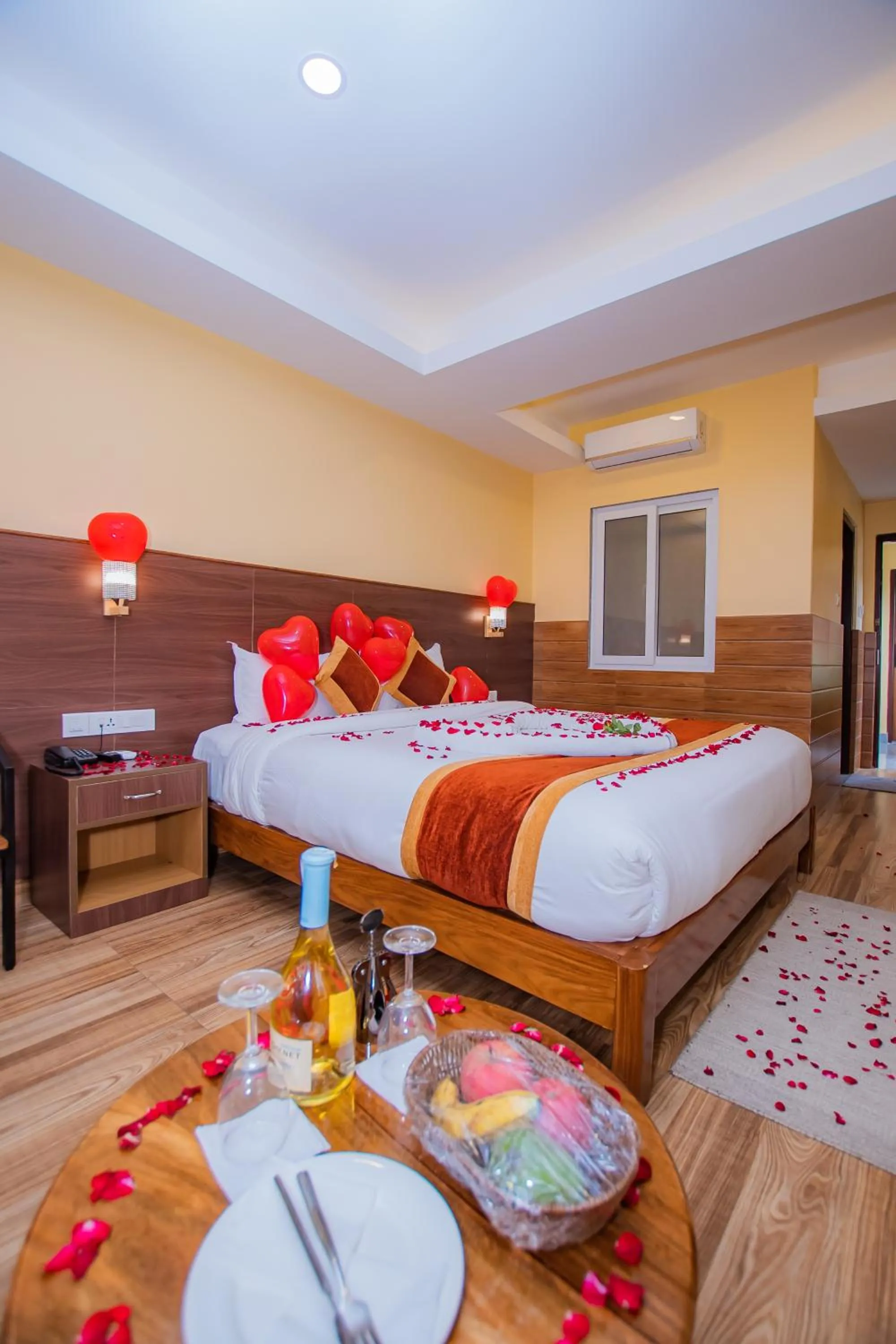 Food and drinks, Bed in Hotel Hidden Kingdom