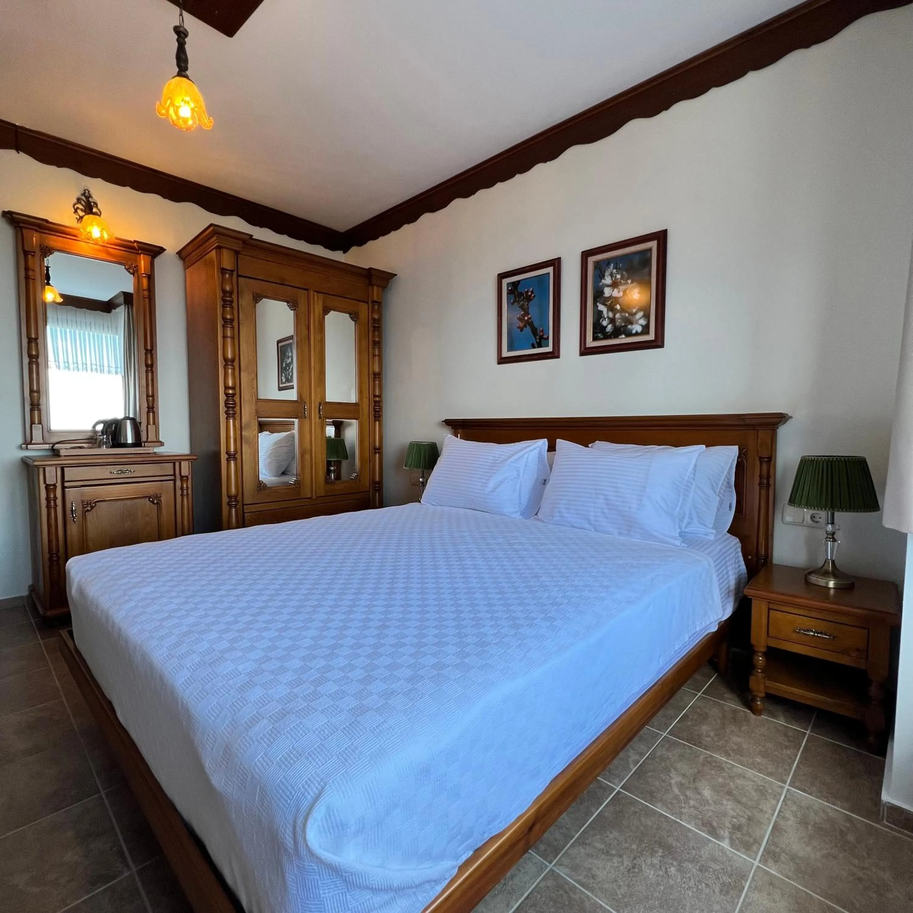 Photo of the whole room, Bed in KAZDAĞLARI ZEYTUNİHAN BUTİK OTEL