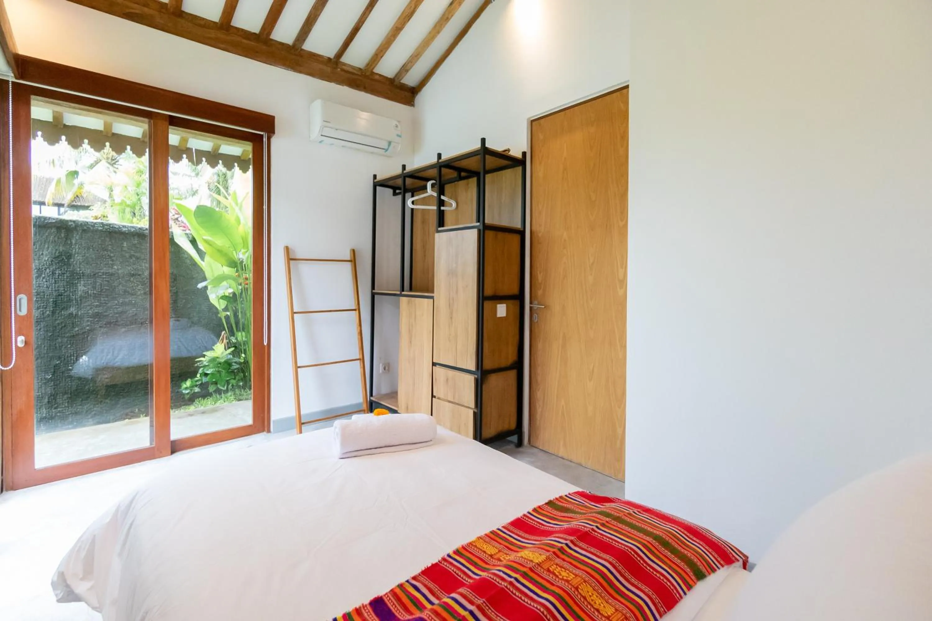Bed in Singgah di Ubud 2