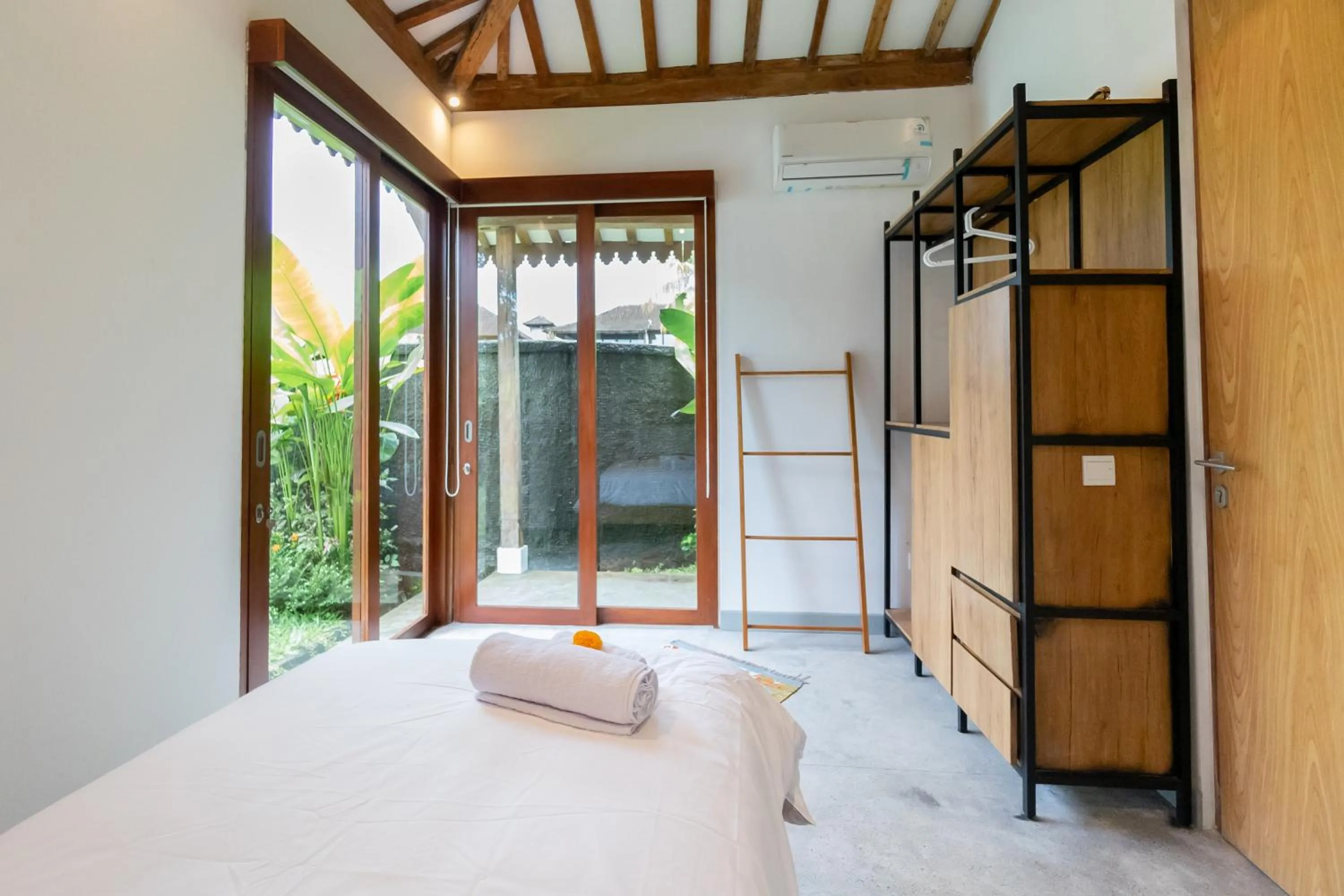 Bed in Singgah di Ubud 2