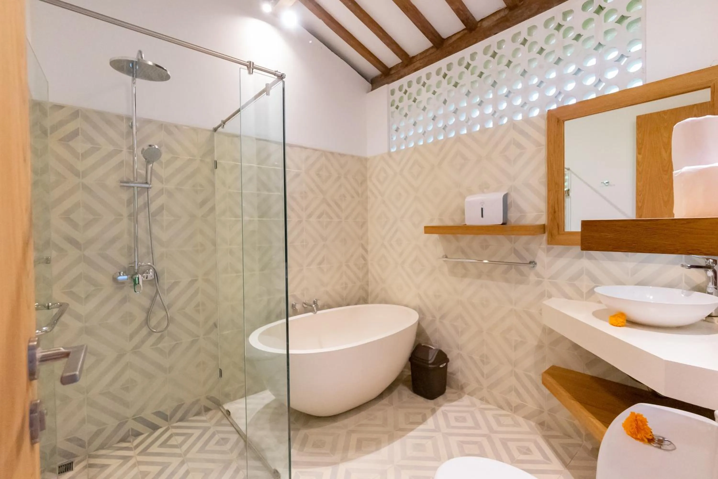 Bathroom in Singgah di Ubud 2