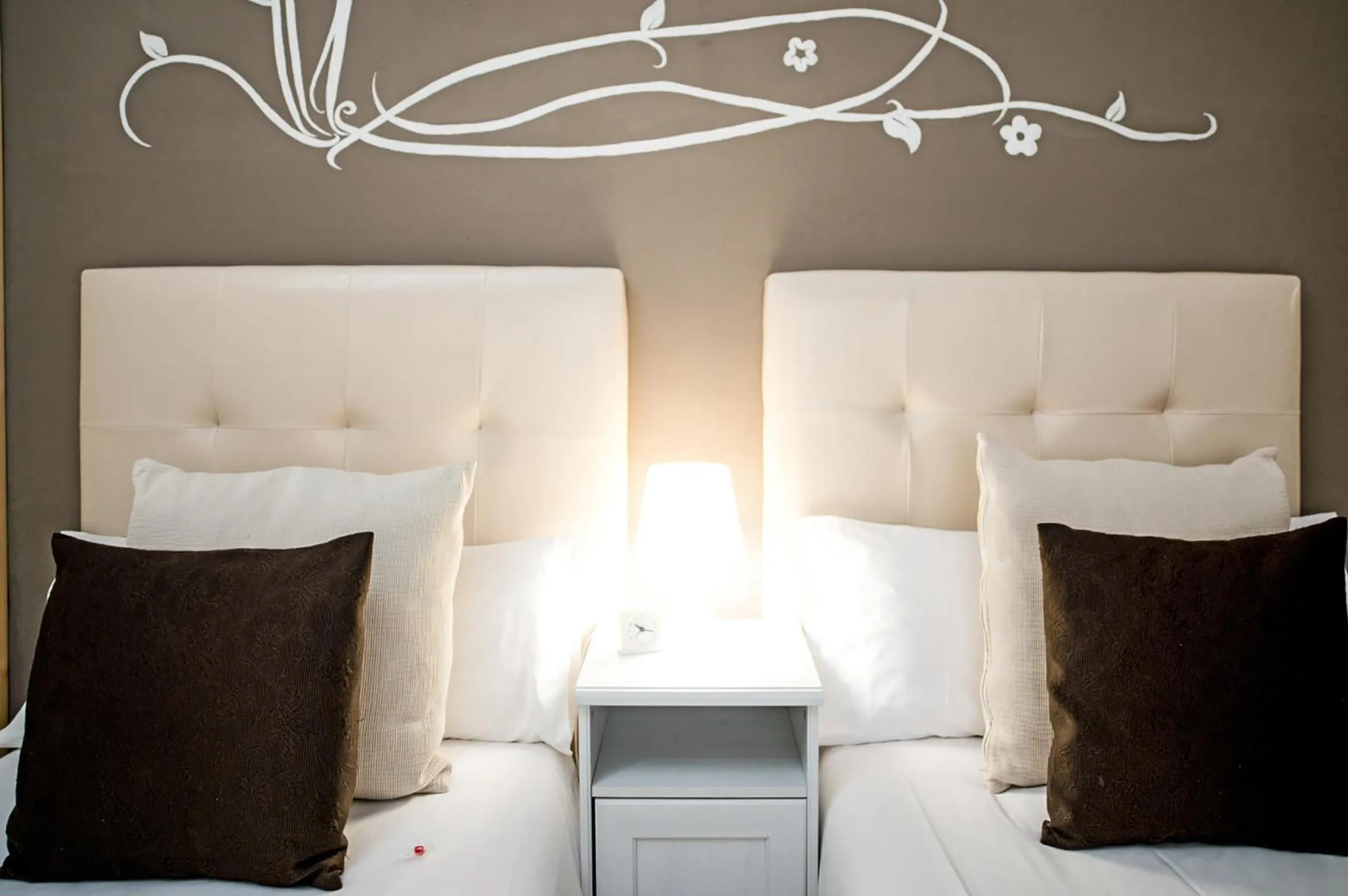 Decorative detail, Bed in Petit Hotel