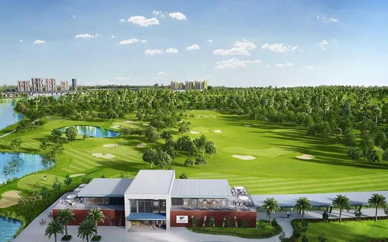 Golfcourse in Capsule Ecopark