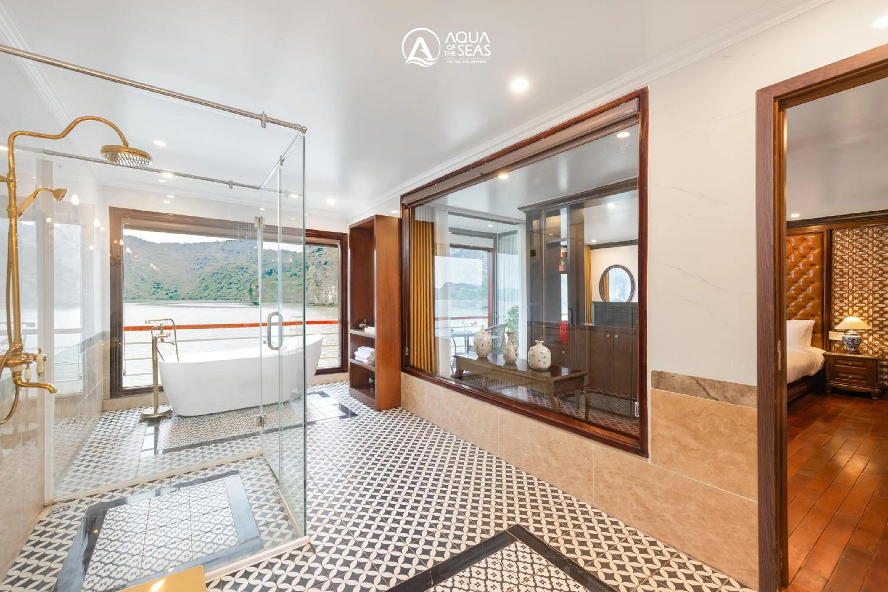 Bathroom in Aqua Of The Seas Cruise Halong by AHG