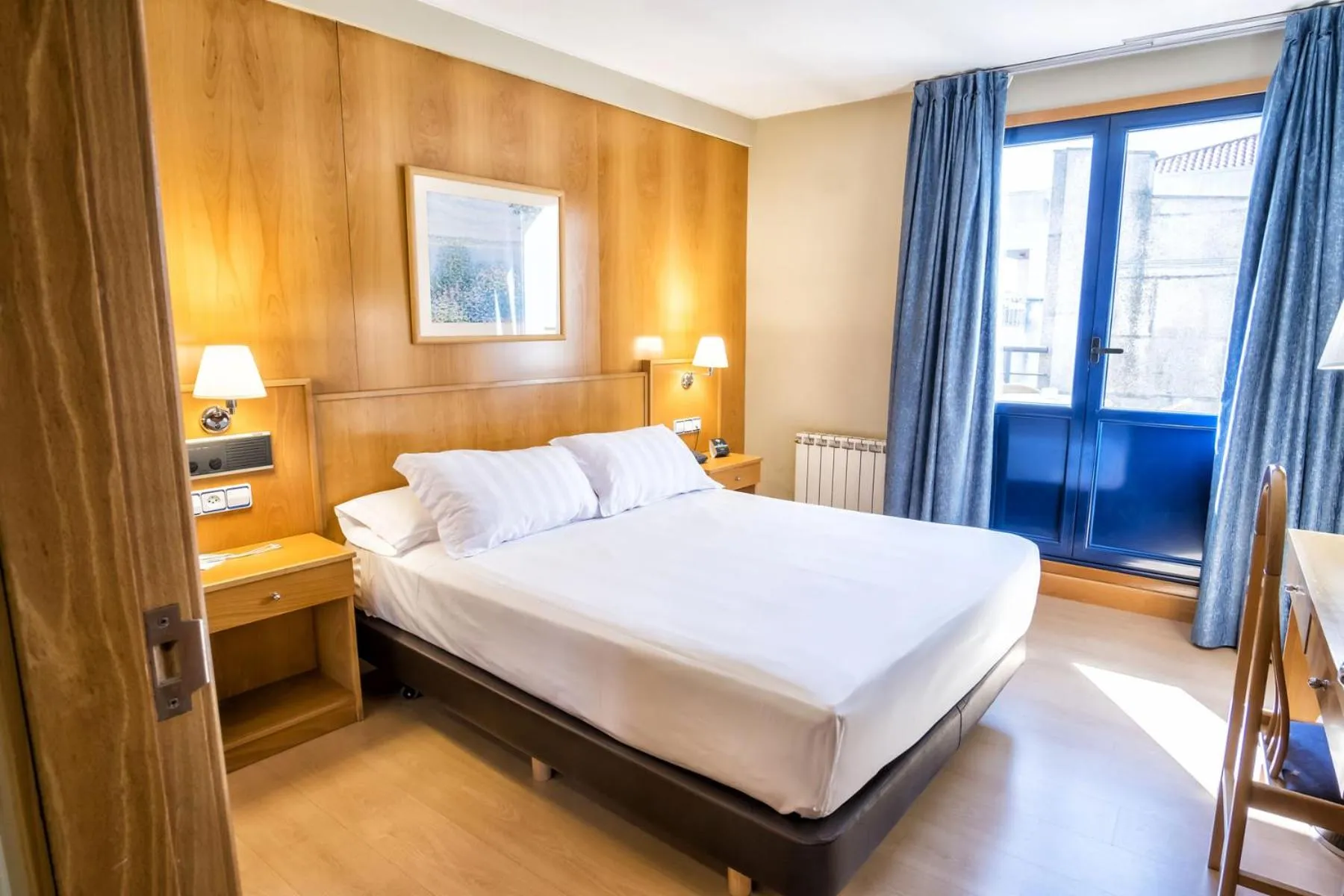 Bed in Hotel Alda Castelao