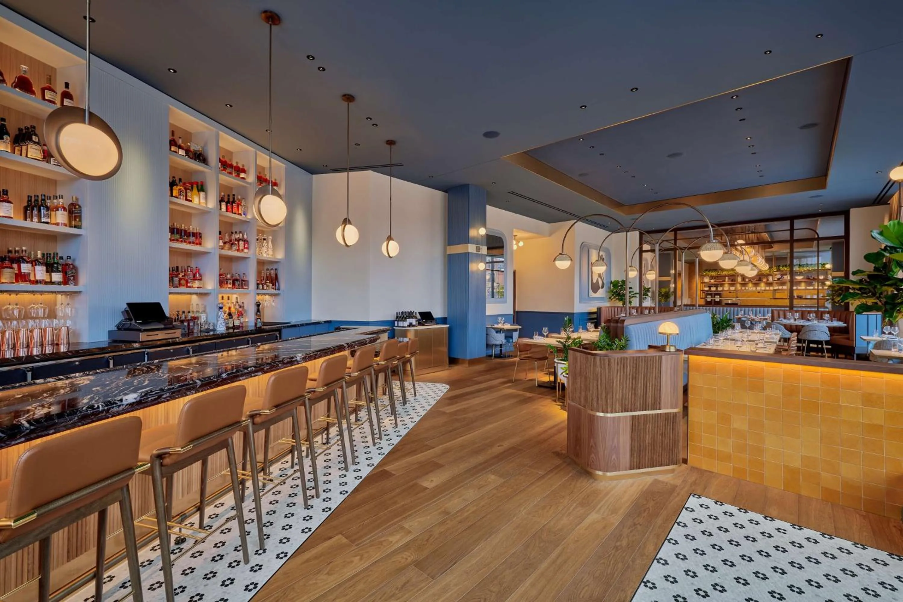 Lounge or bar in The Godfrey Detroit, Curio Collection By Hilton