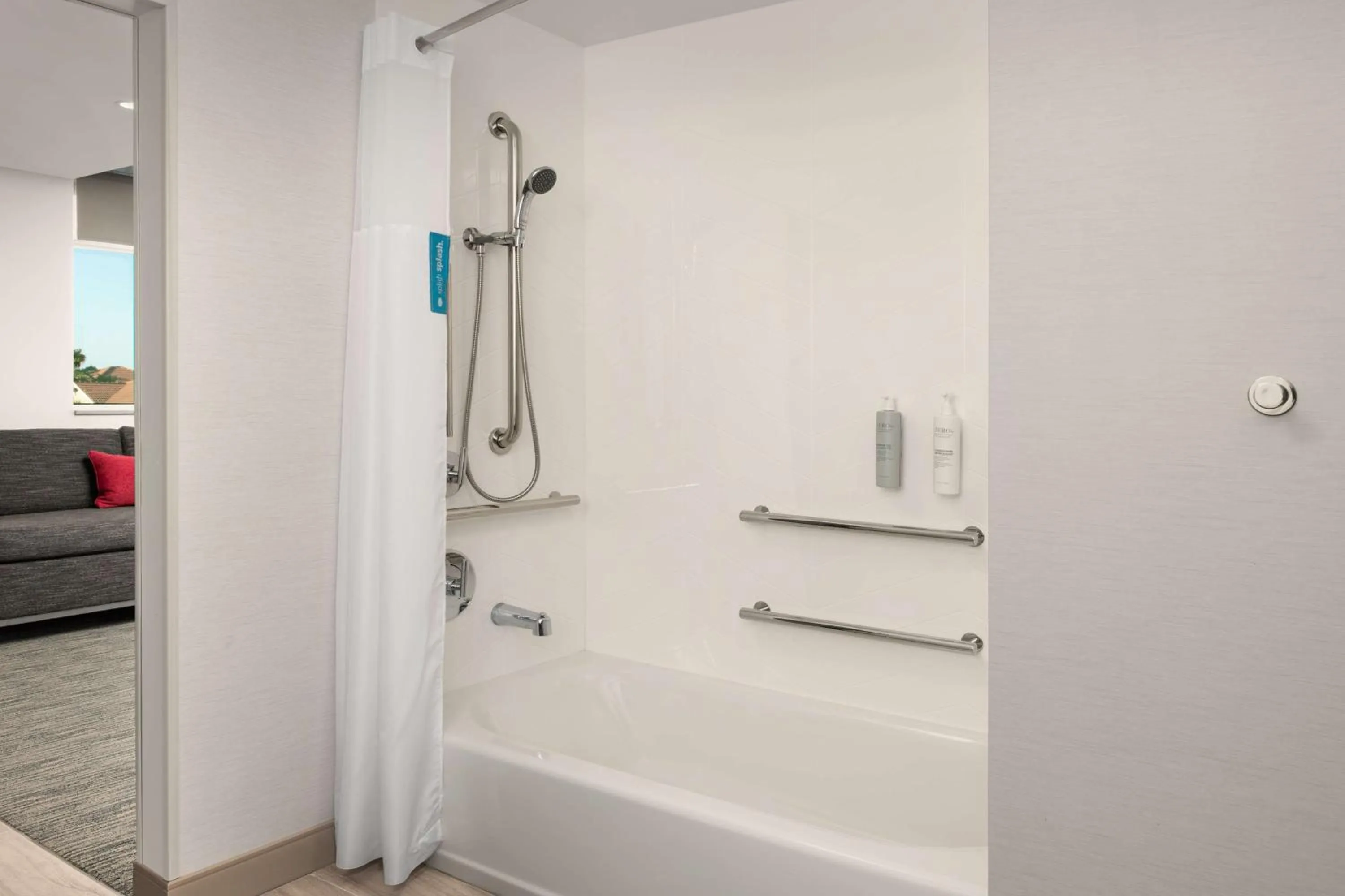 Bathroom in Hampton Inn Delray Beach