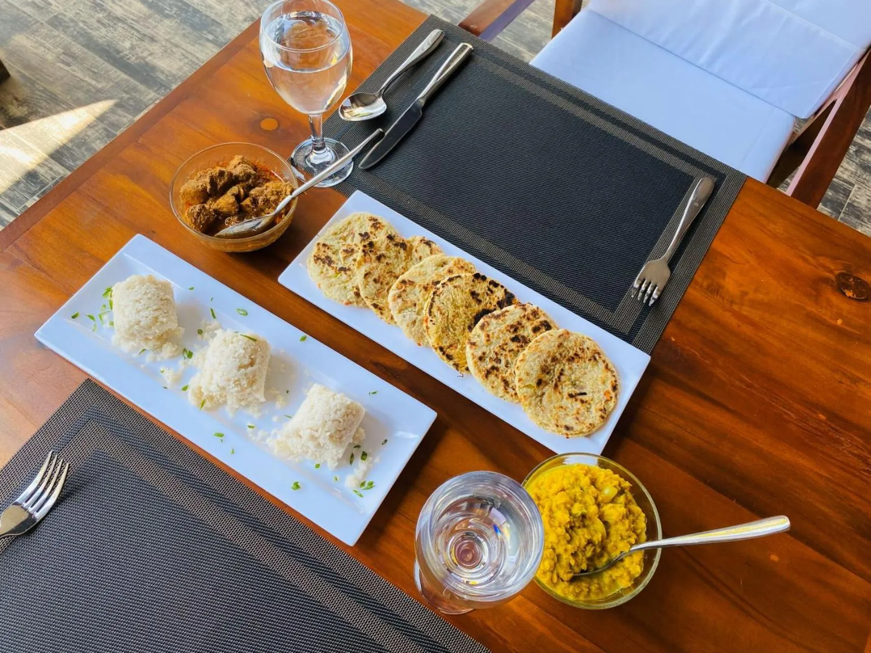 Food in Mazarine Surf Suites Hiriketiya