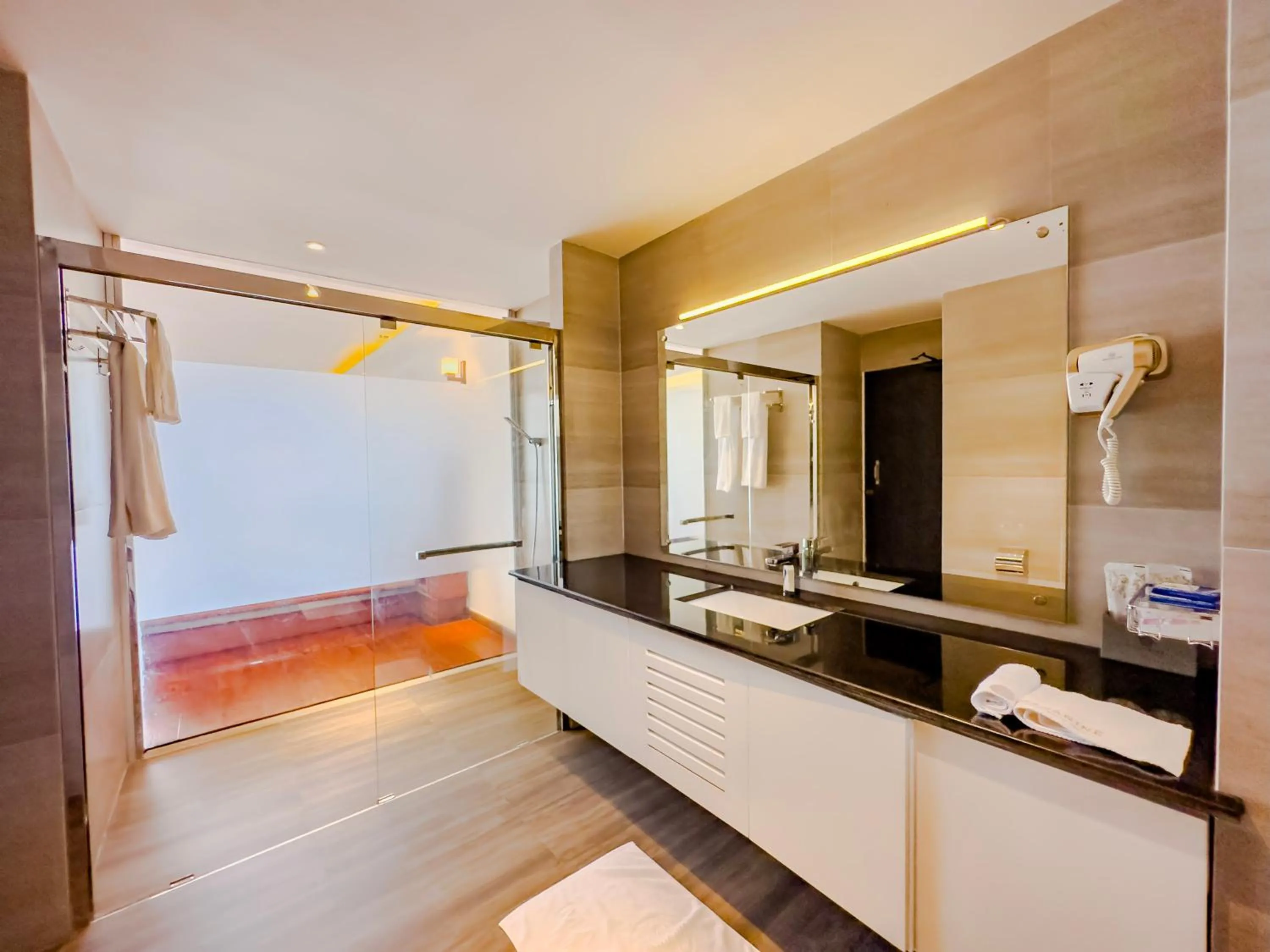 Shower in Mazarine Surf Suites Hiriketiya