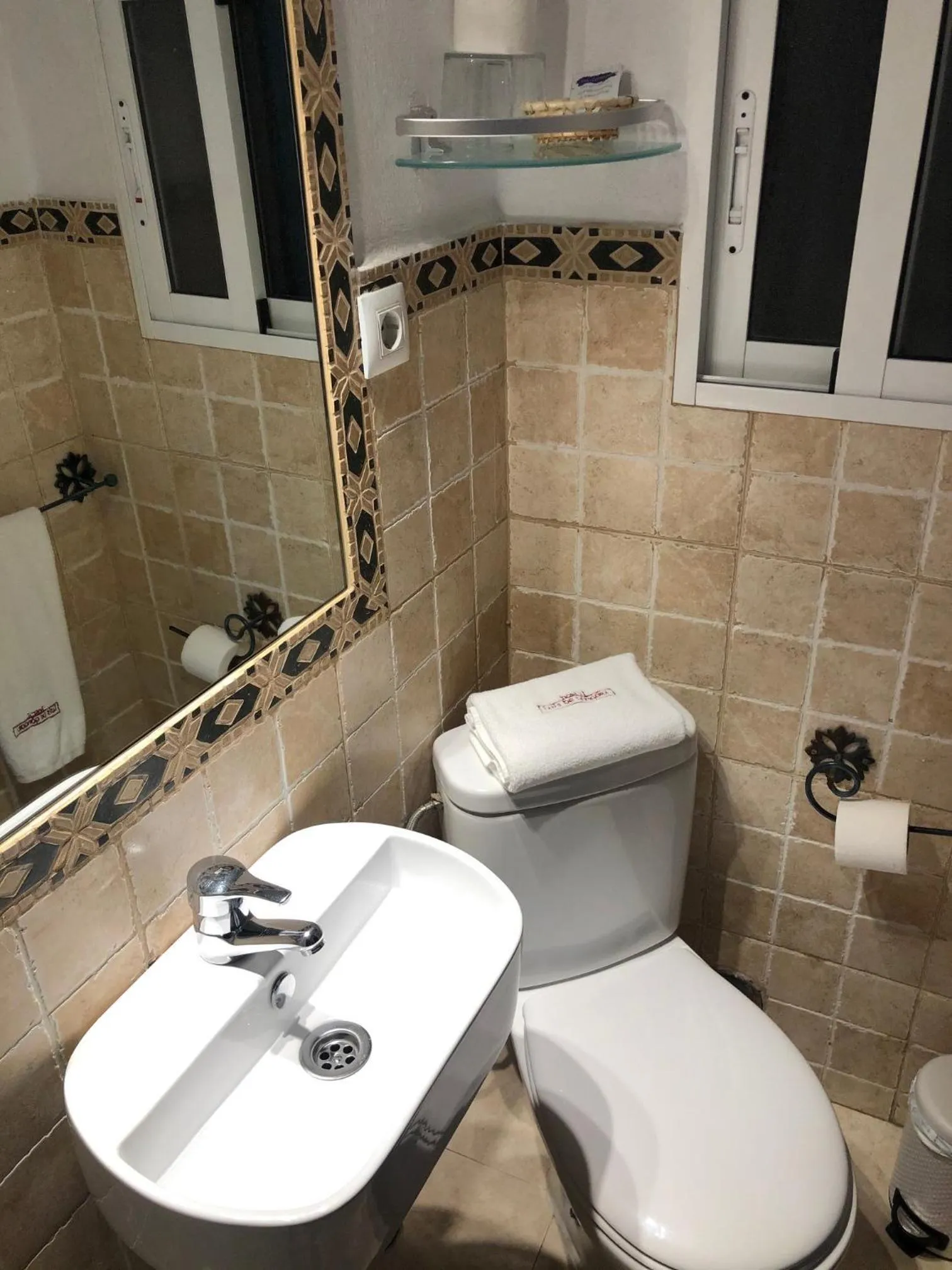 Bathroom in Hospedería Luis de Góngora