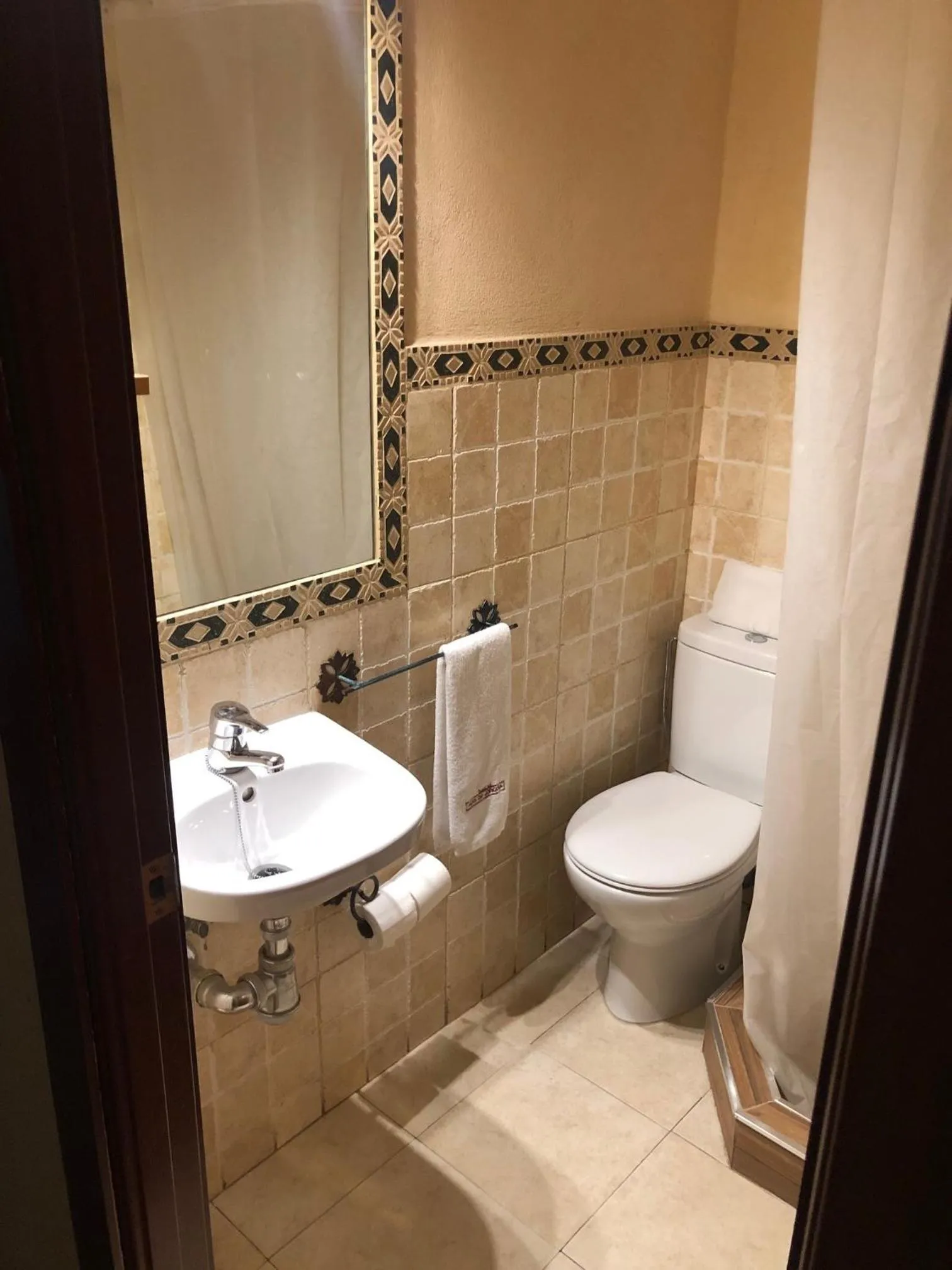 Bathroom in Hospedería Luis de Góngora