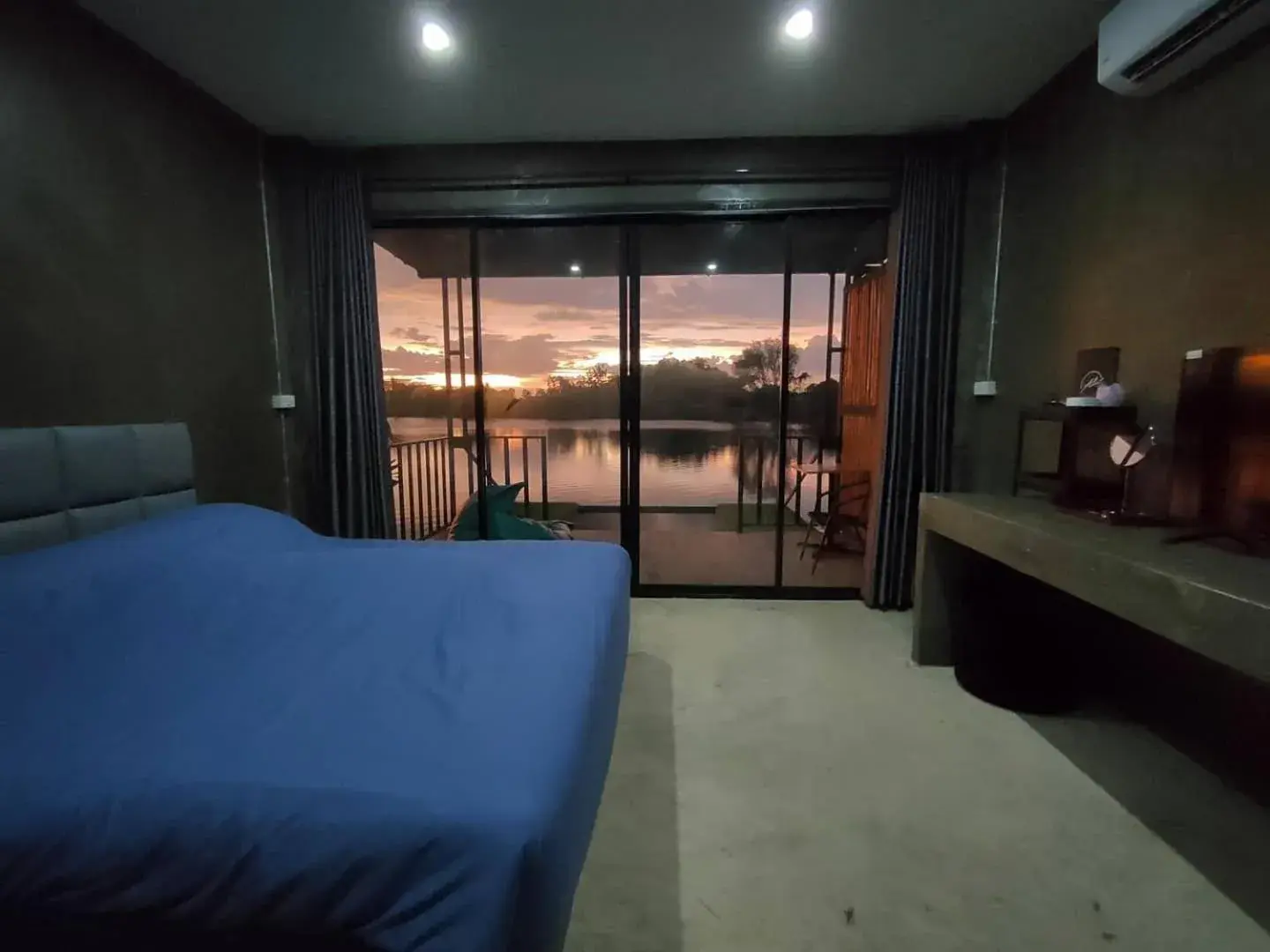 Deluxe Double Room with Balcony and Sea View in Kram Farmstay Deluxe Double Room with Balcony and Sea View in Kram Farmstay