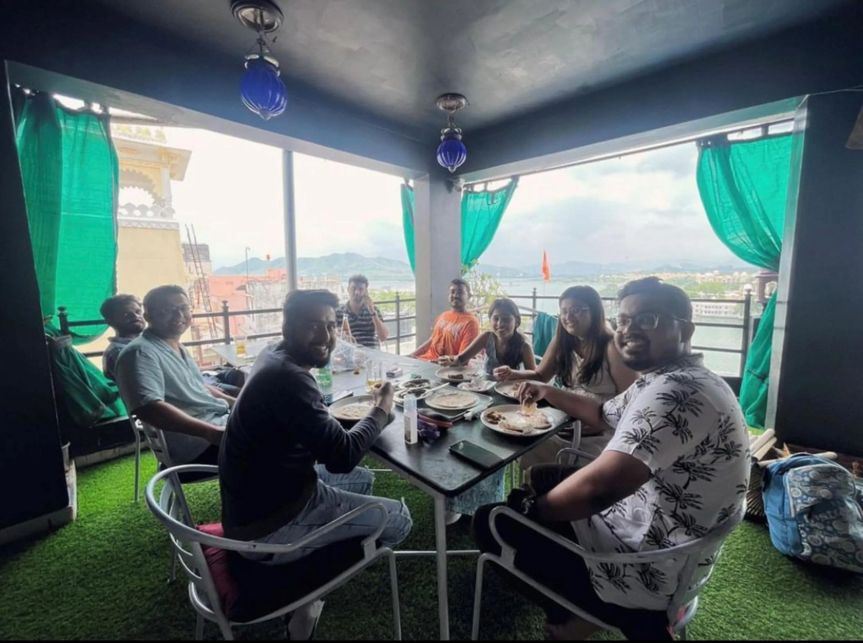 Restaurant/places to eat in Tamasha Udaipur