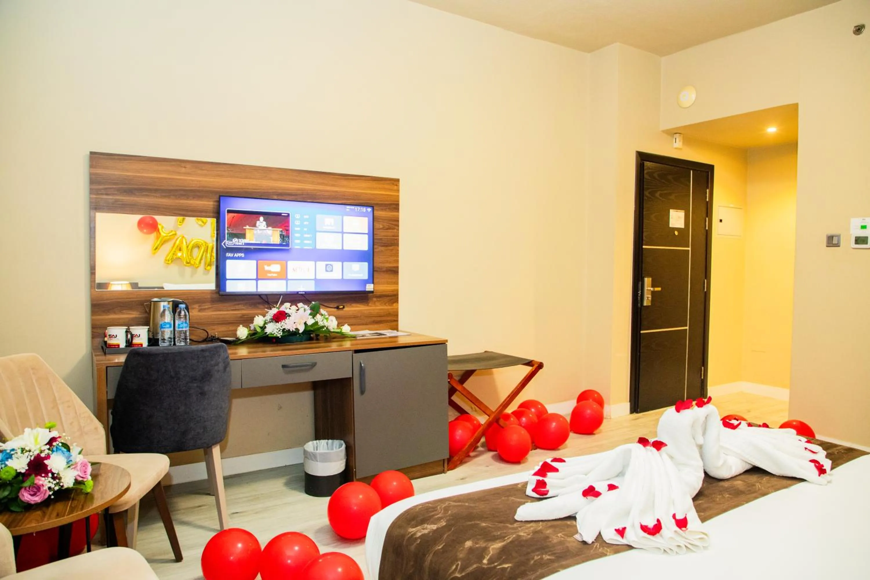 Decorative detail, Bed in The Saj Hotel