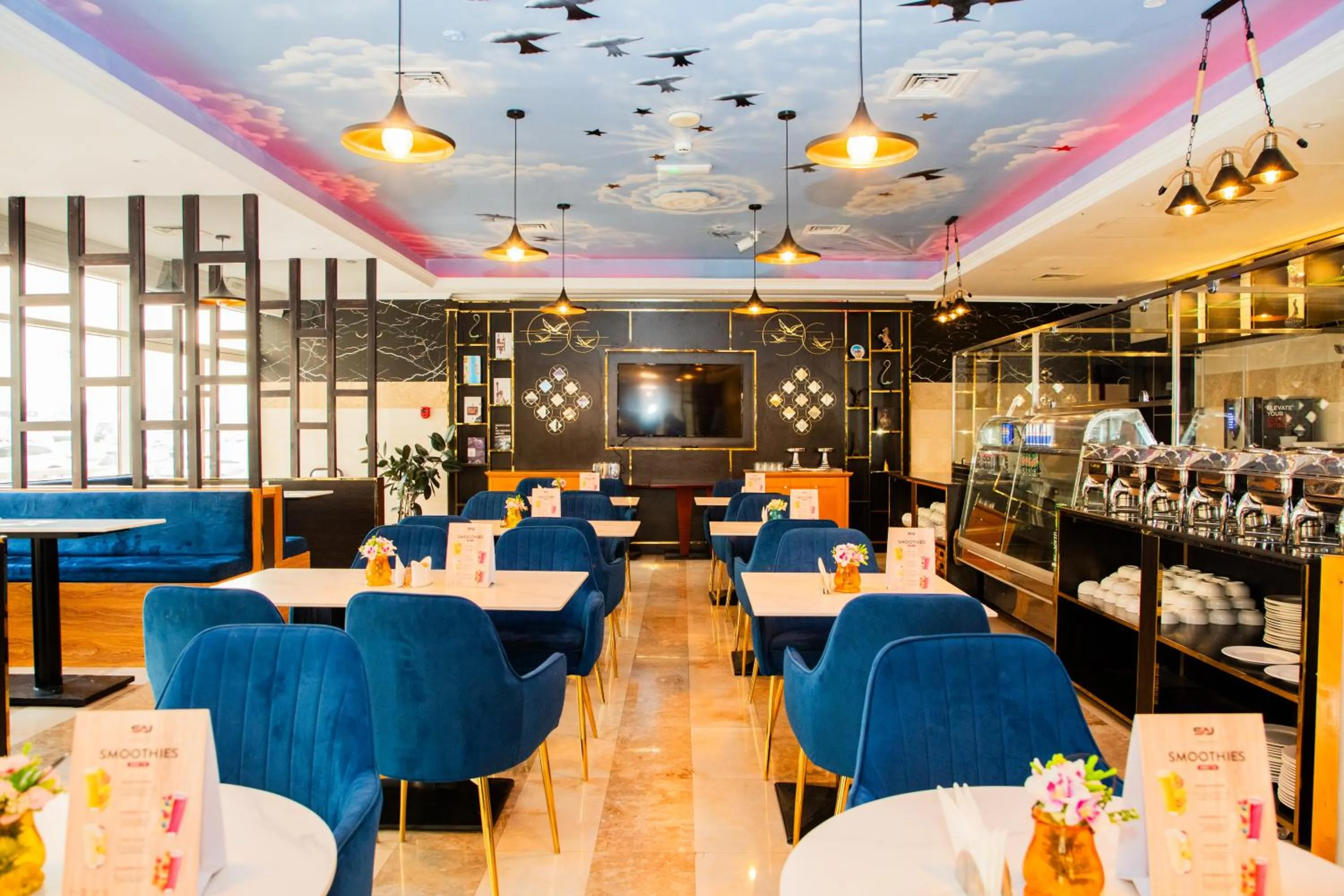 Restaurant/places to eat in The Saj Hotel