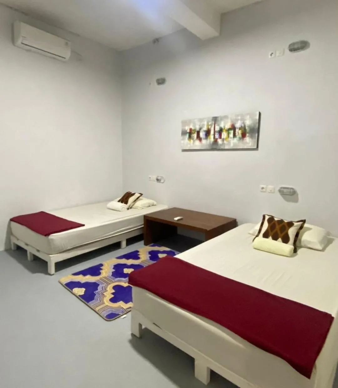 Bedroom, Bed in Komodo Indah Hotel