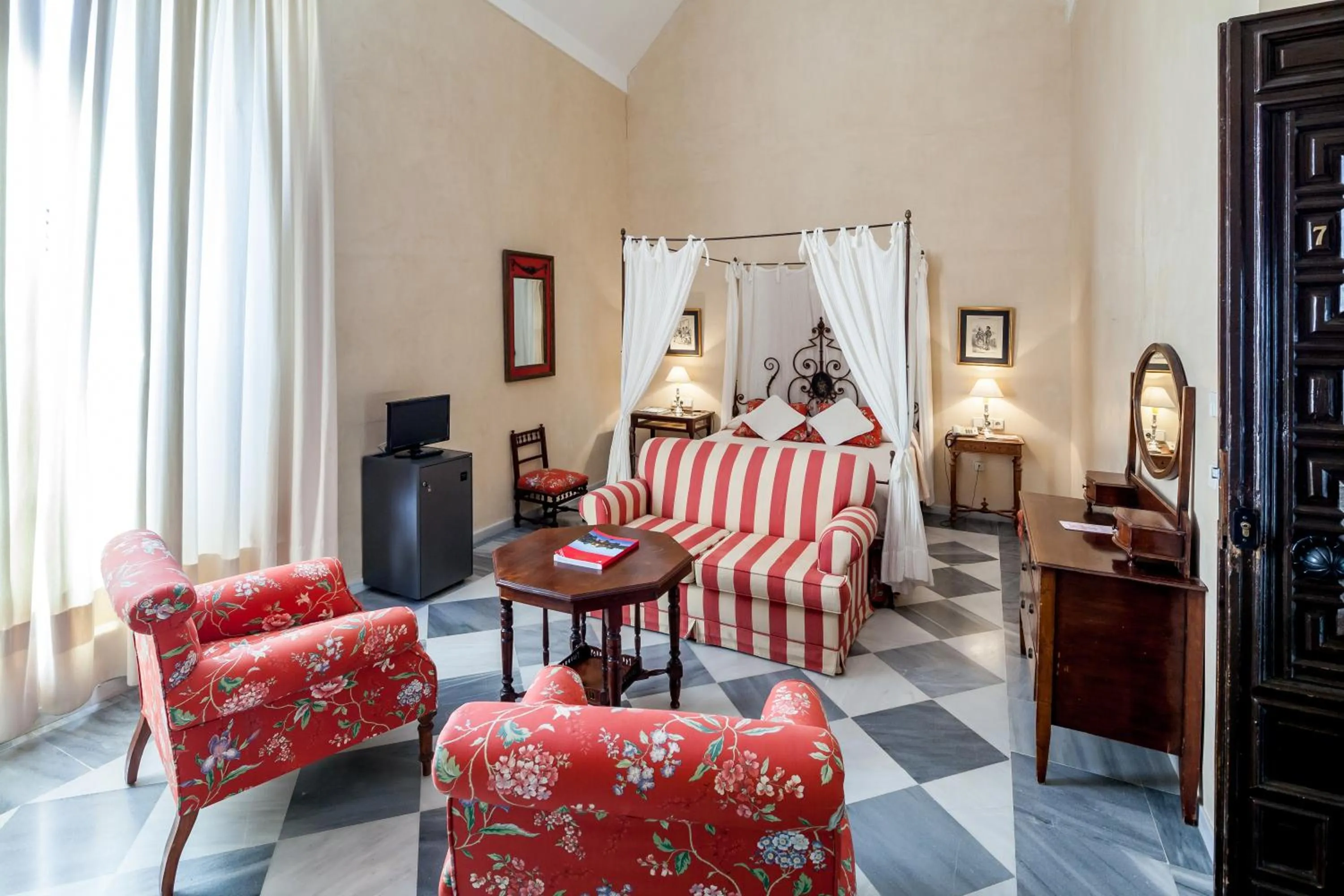 Decorative detail in Palacio Marques de la Gomera