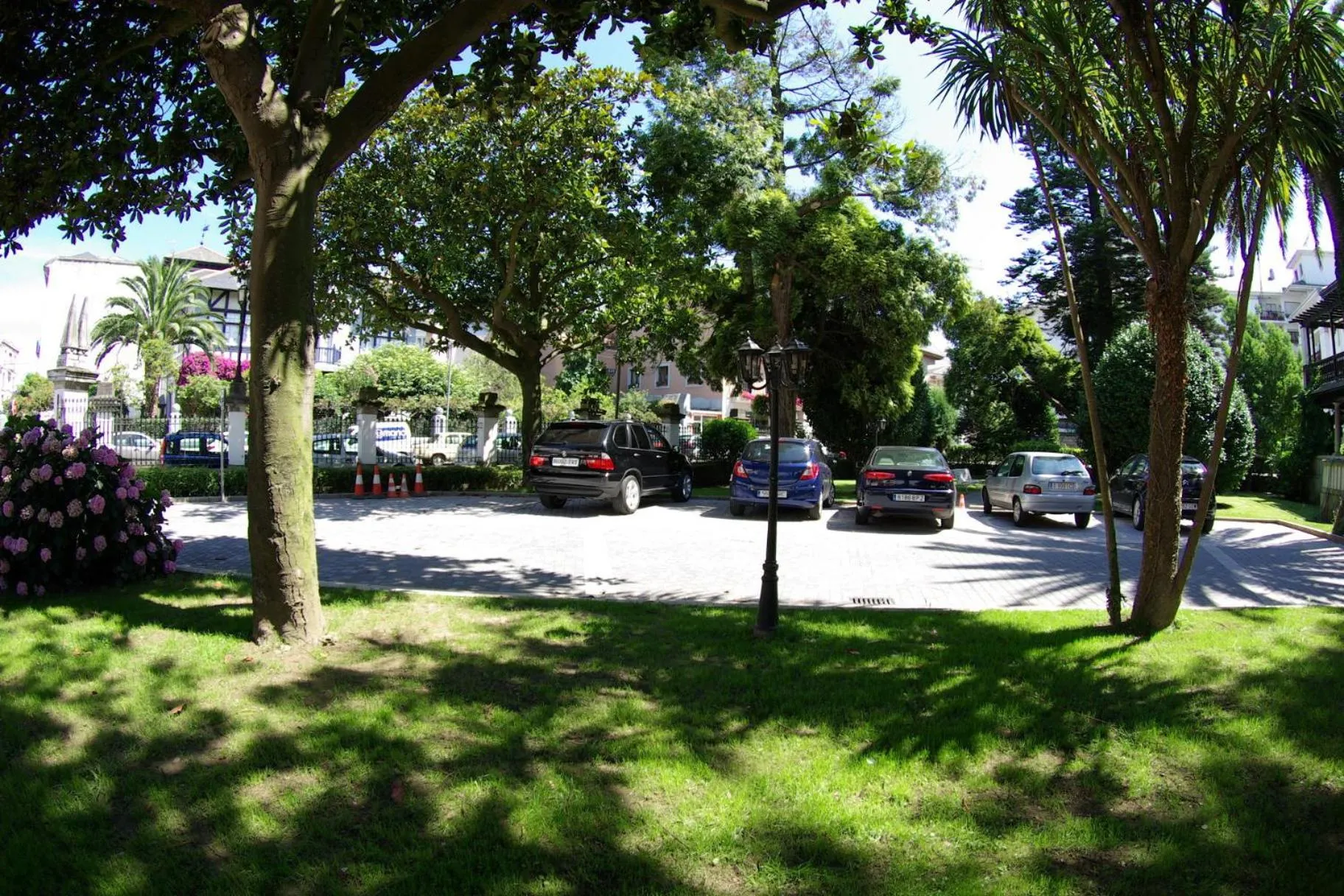 Facade/entrance in Hotel y Apartamentos Arias