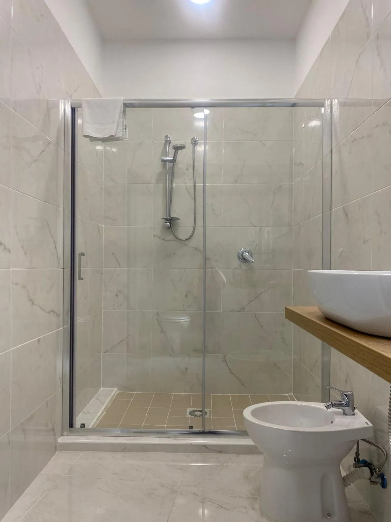 Shower in Palazzo Sant'Antonio