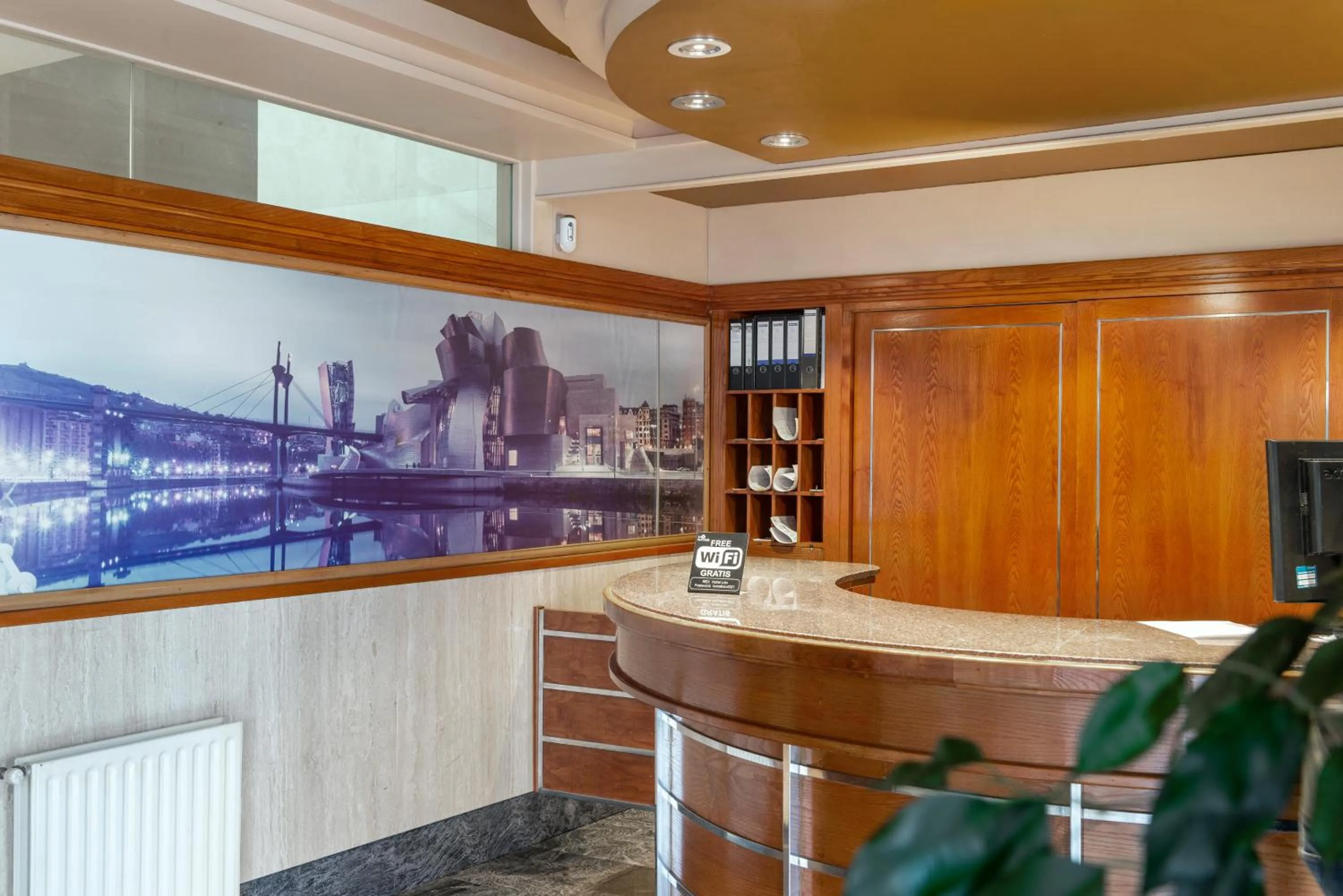 Lobby or reception in Hospedium Hotel Sky Blu Loiu