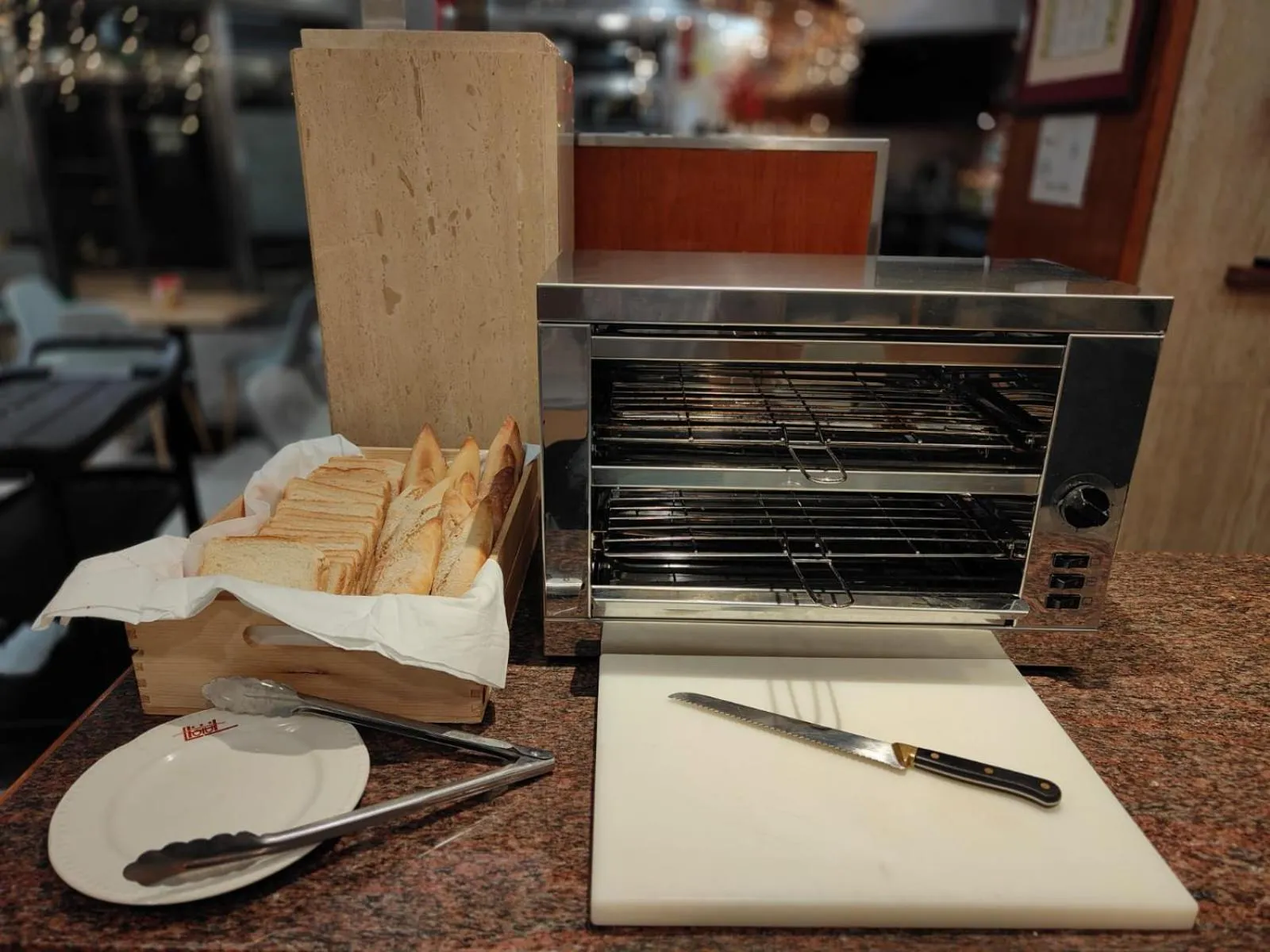 Food and drinks in Hospedium Hotel Sky Blu Loiu