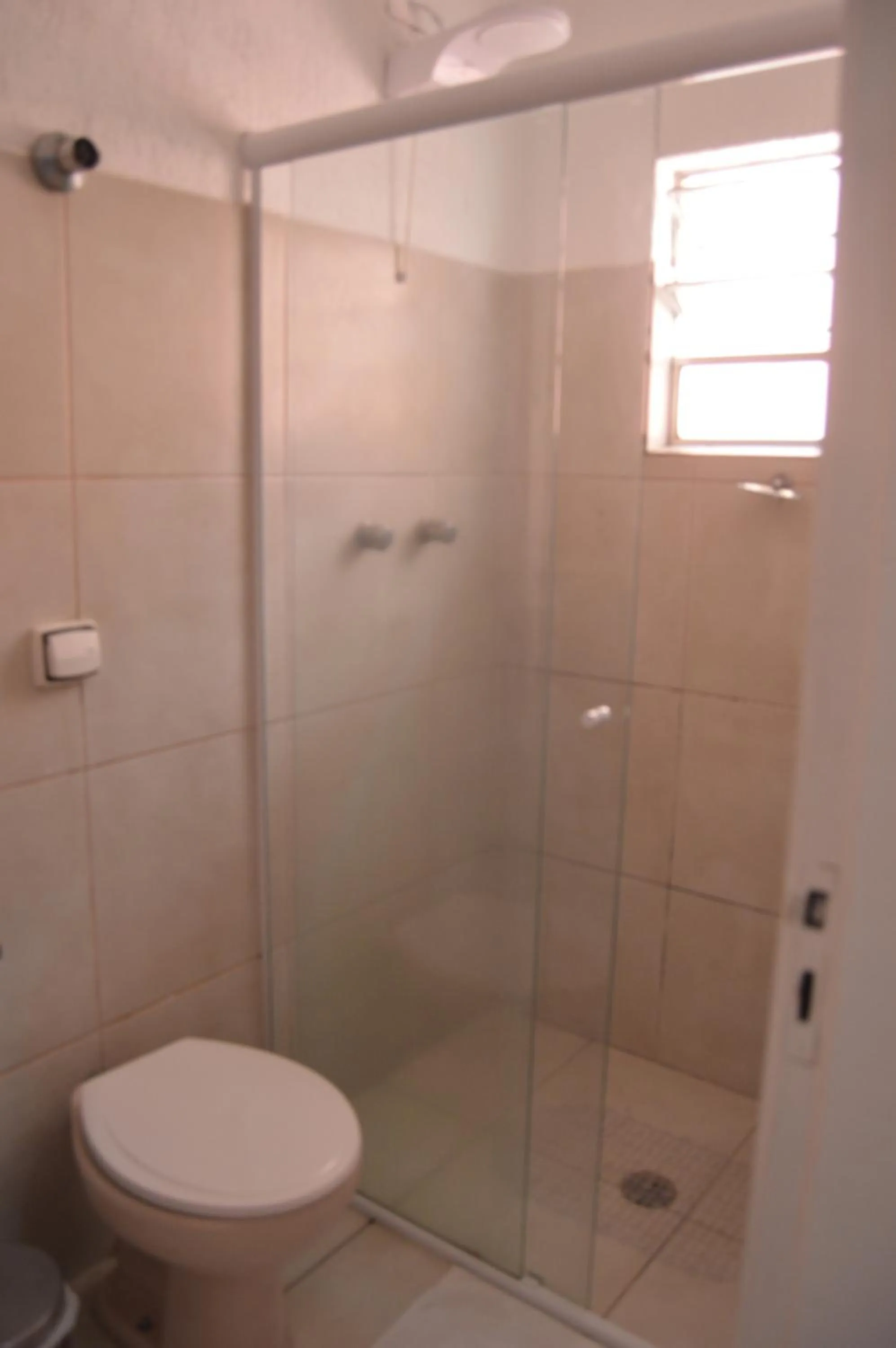 Shower in Hotel Cuca Fresca