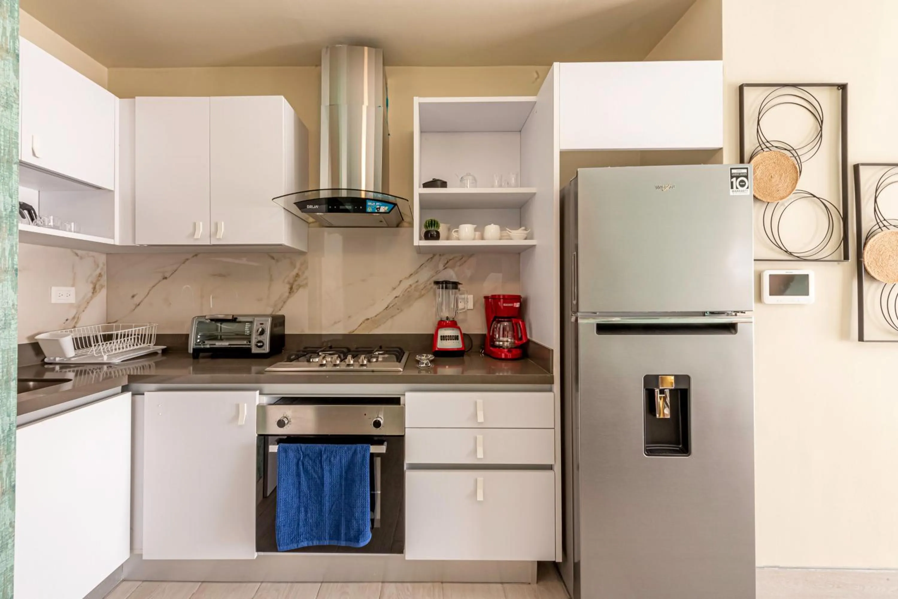 Kitchen or kitchenette in Brickell Apart Hotel