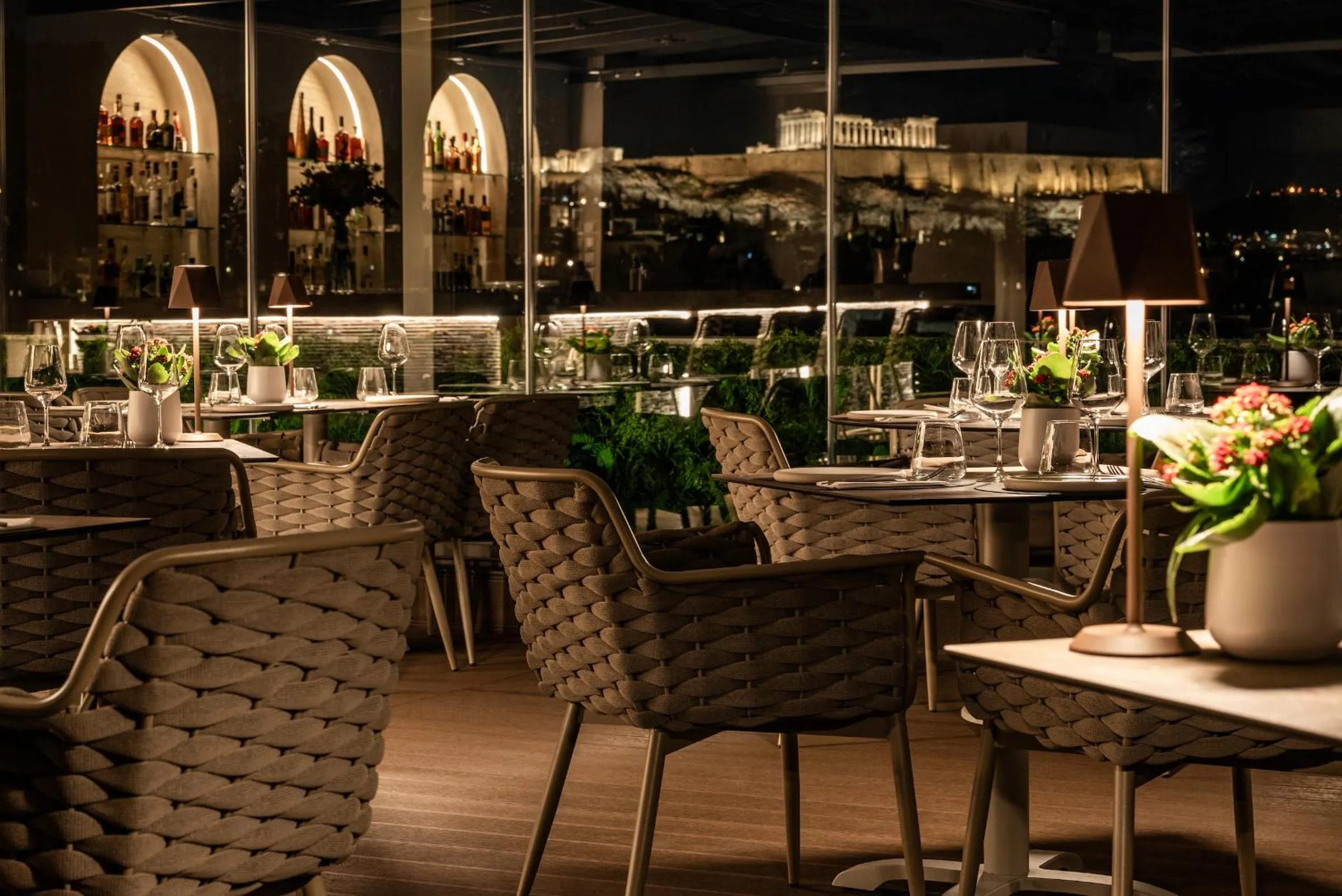 Restaurant/places to eat in 507 Athens