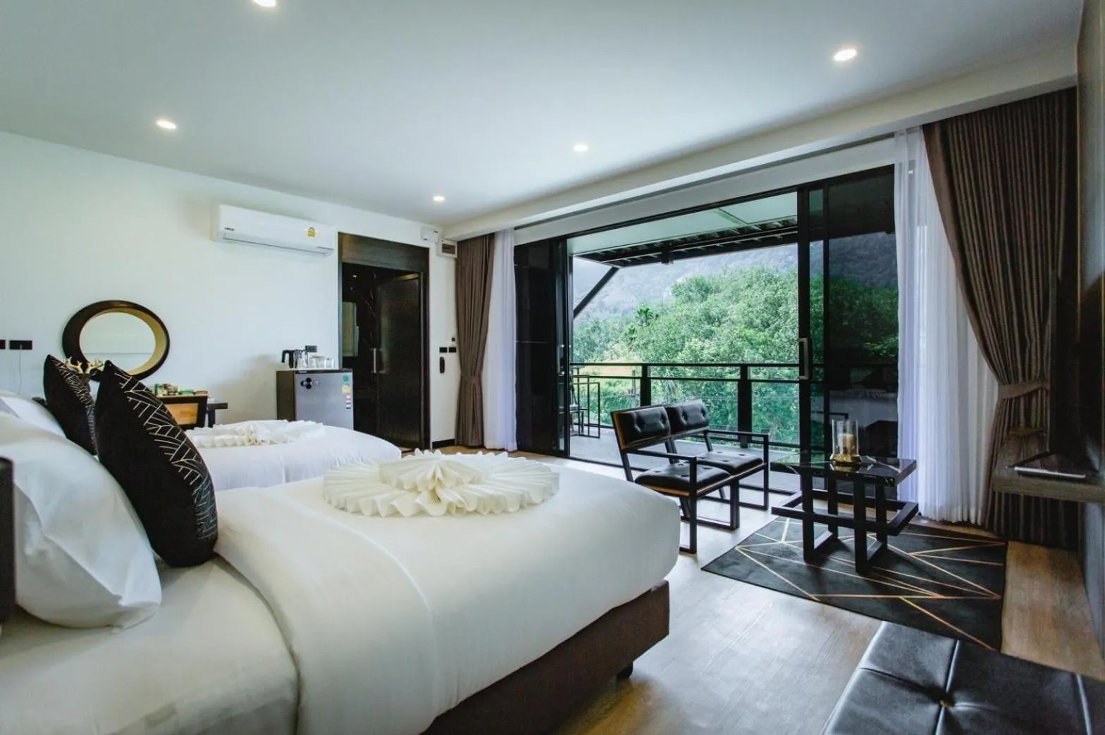 Bed in D’Endless Resotel