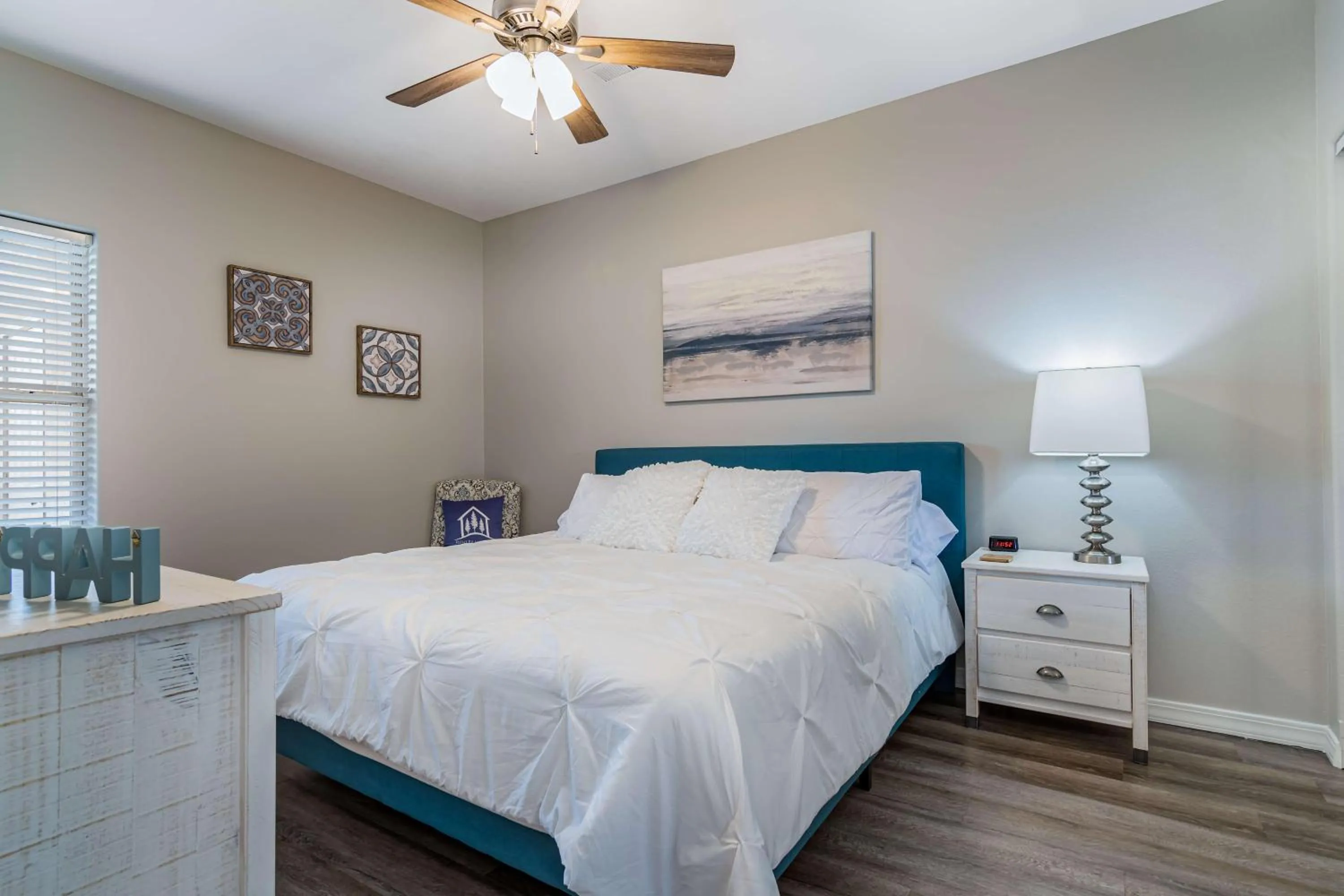 Bed in Sunset at Watersedge Condo