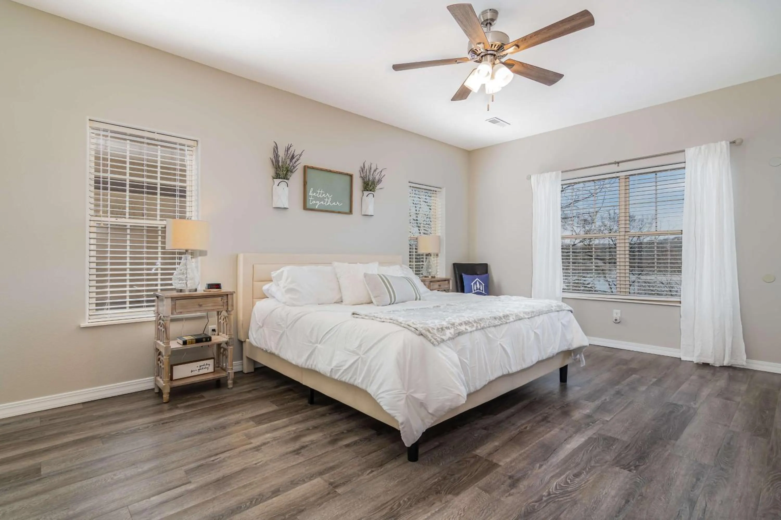 Bed in Sunset at Watersedge Condo