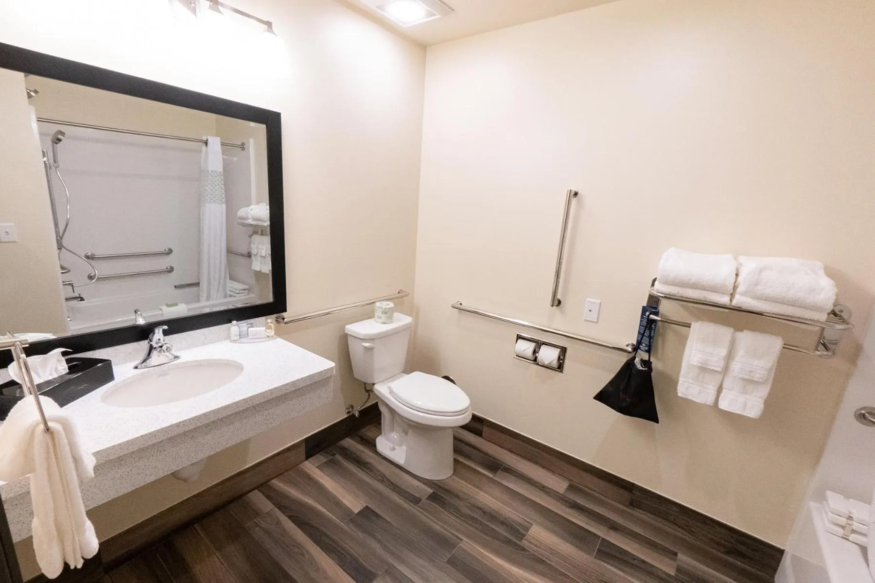 Toilet in Cobblestone Hotel & Suites-Sheldon