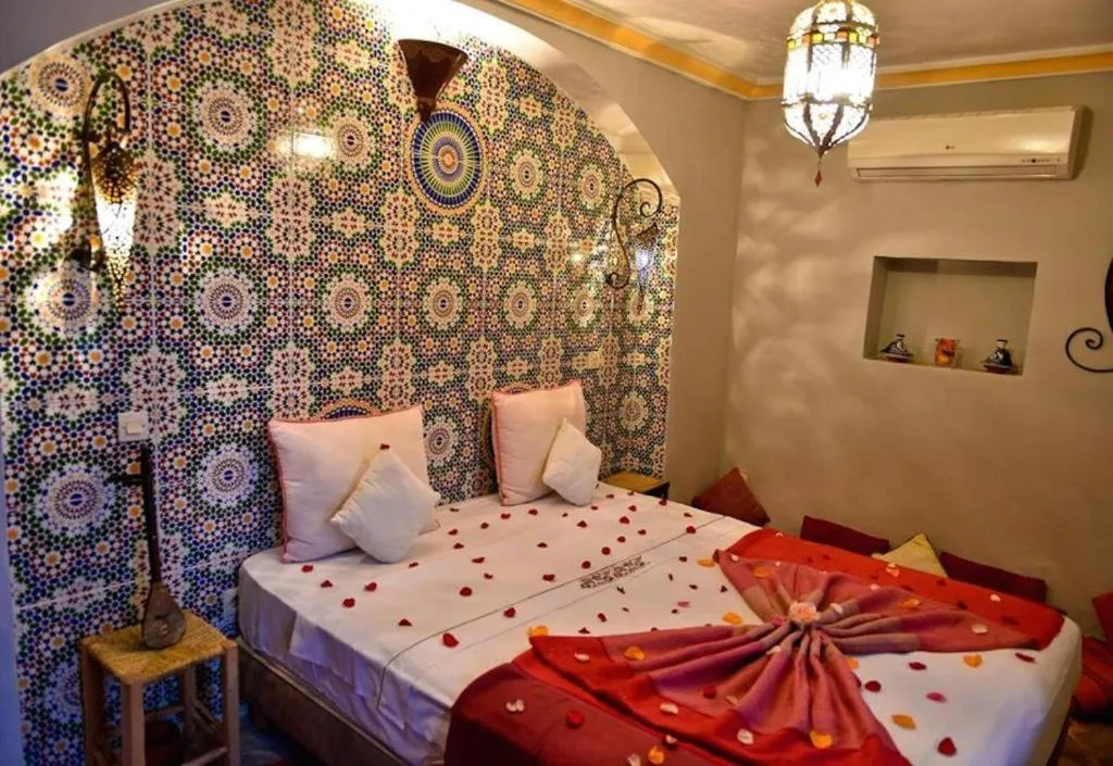 Bed in riad dar saba shika