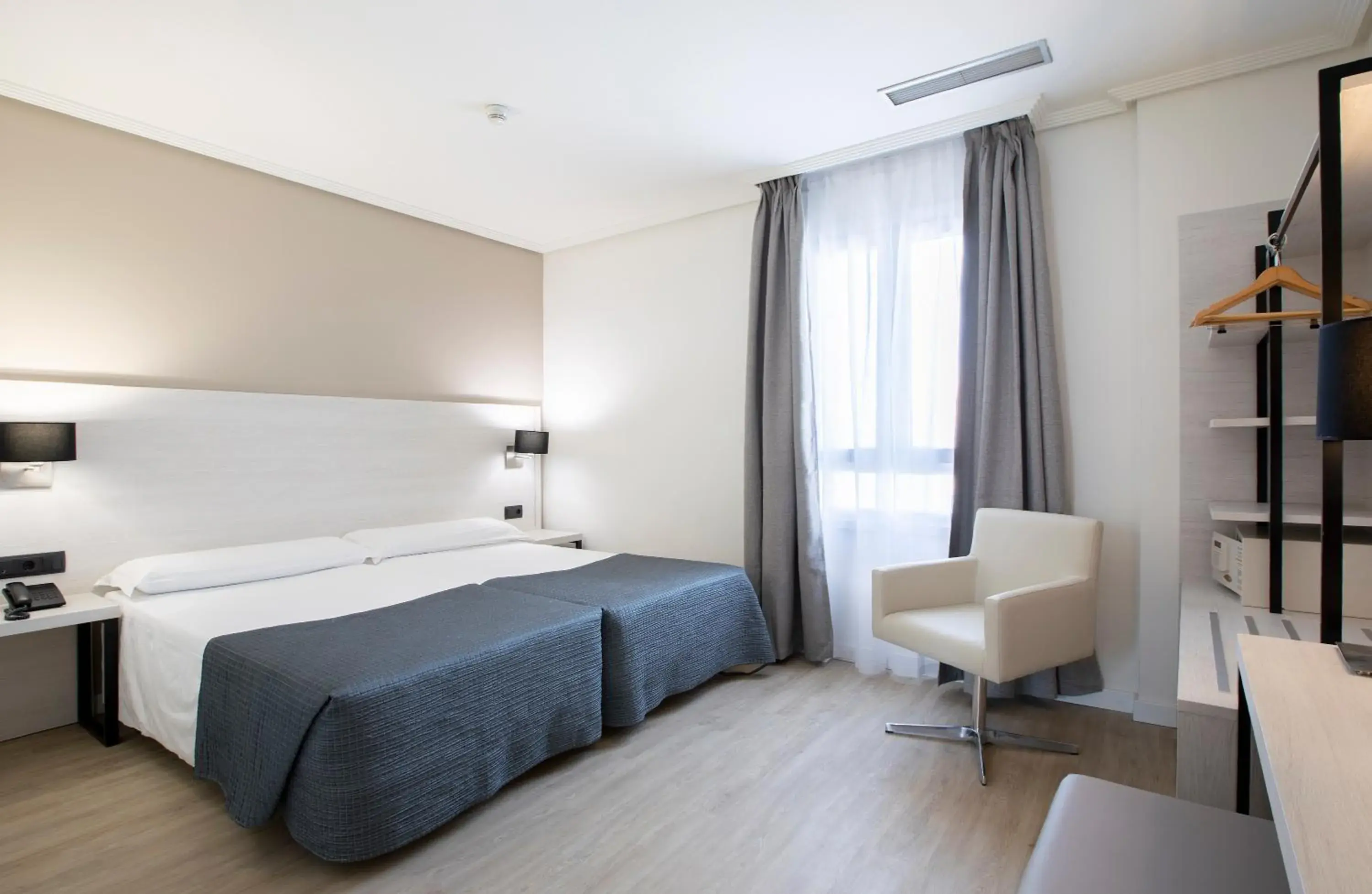 Double or Twin Room in Porcel Ganivet Double or Twin Room in Porcel Ganivet