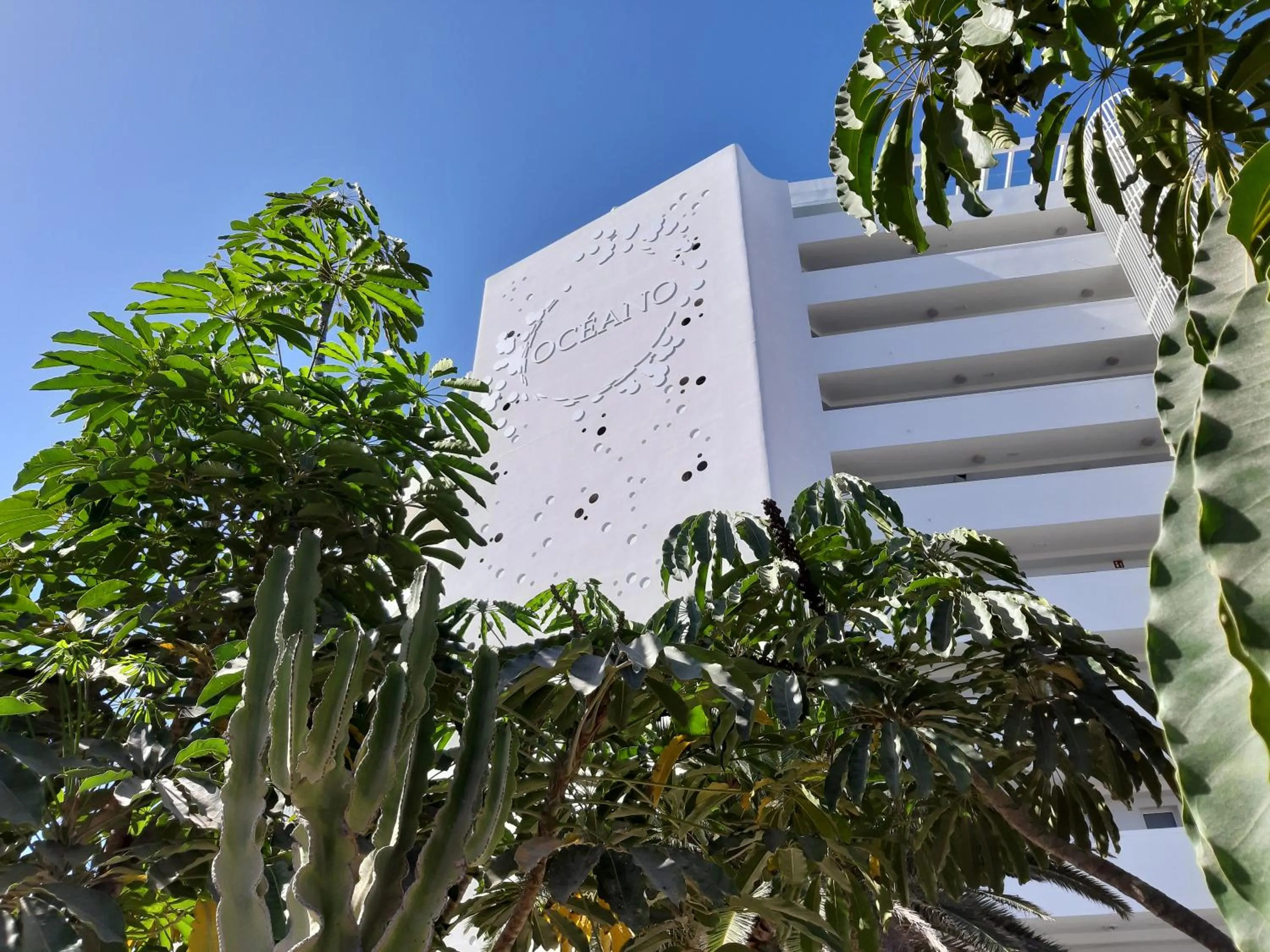 Property building in OCEANO Health Spa Hotel