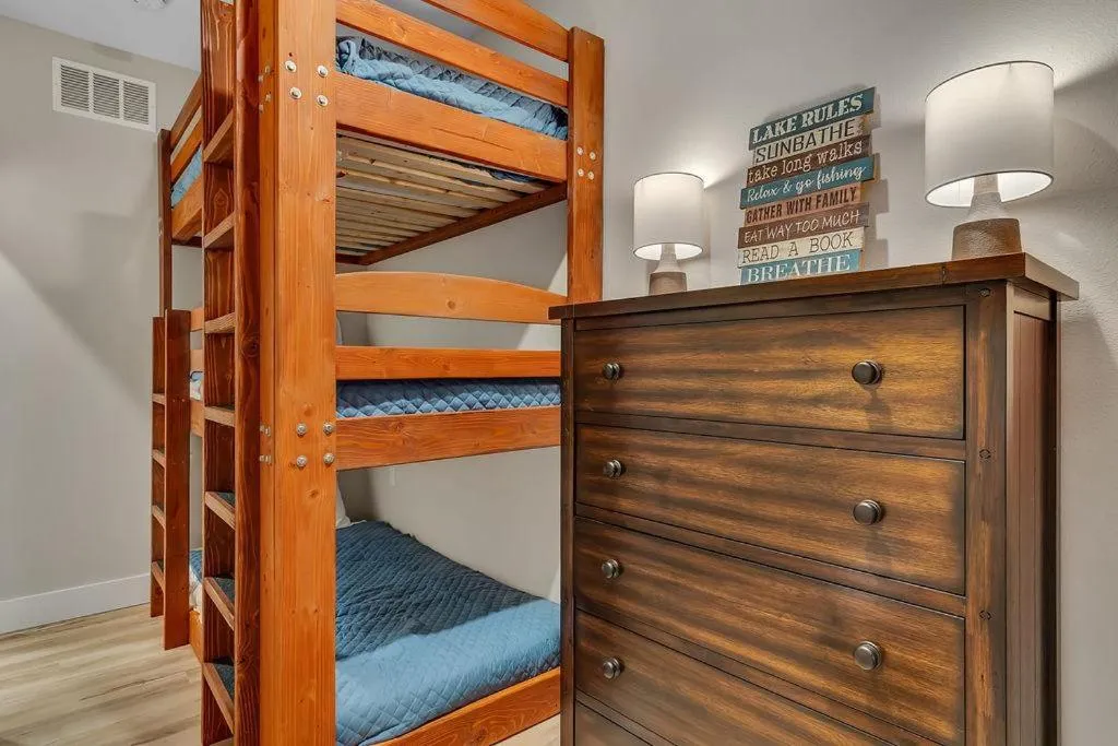 Bed in Lochview Lodge